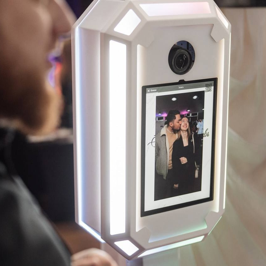 Услуги. EMOTION DEALERS интерактивные локации на ваш ивент