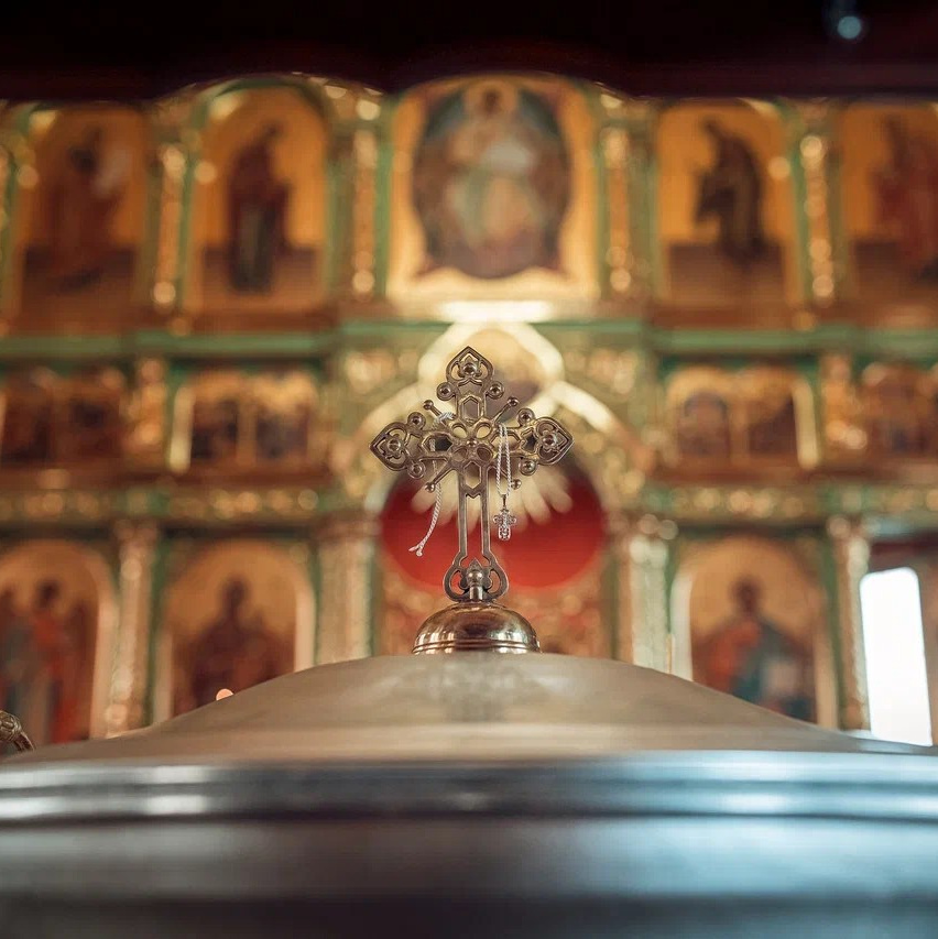 Контакты. Фотограф Таинств Крещение и Венчания г. Магадан Власова Ульяна