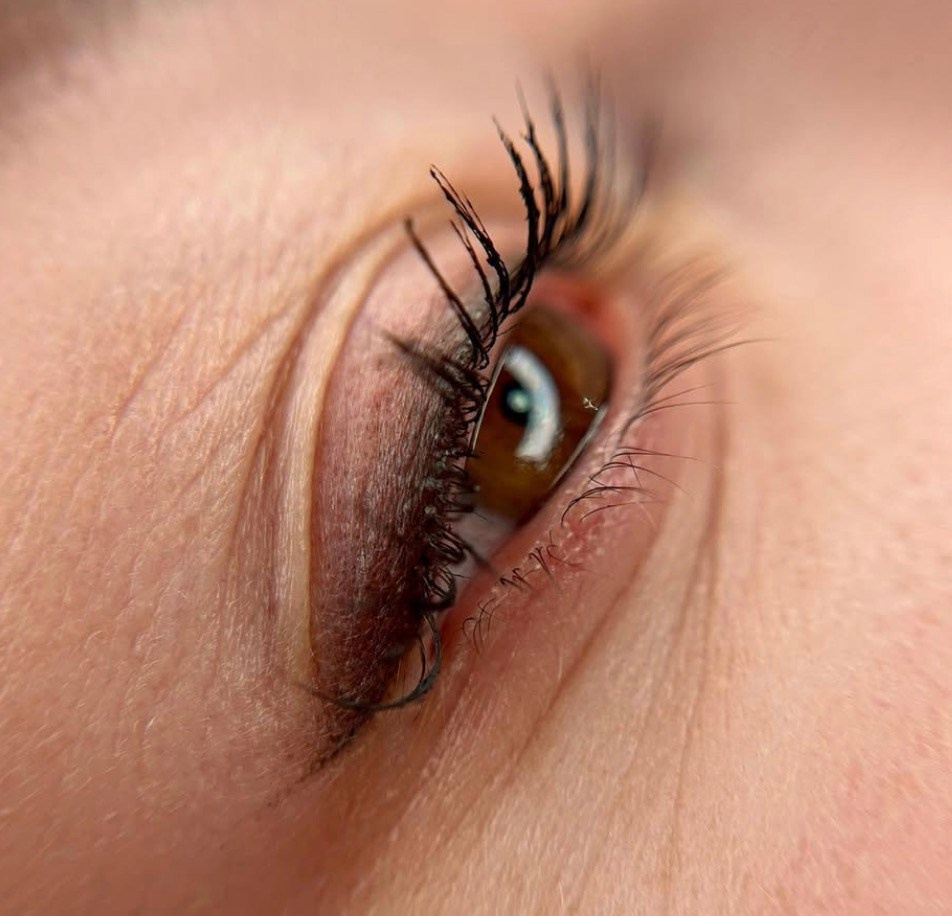 Повышение квалификации по перманентному макияжу. Студия перманентного макияжа, косметологии и массажа SYMMETRY в Москве, м. Киевская