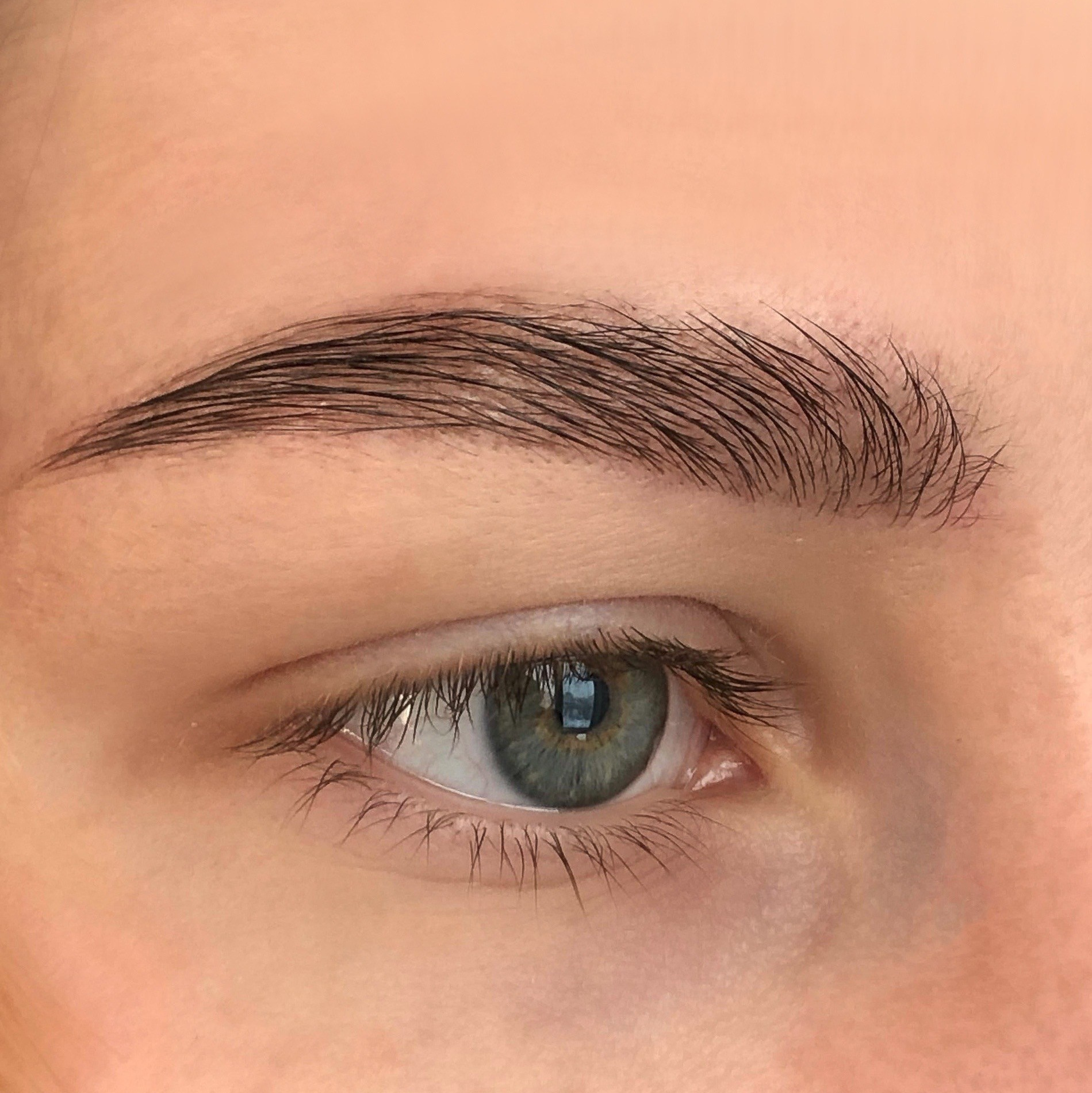 окрашивание бровей хной у м.Звездная в г СПб