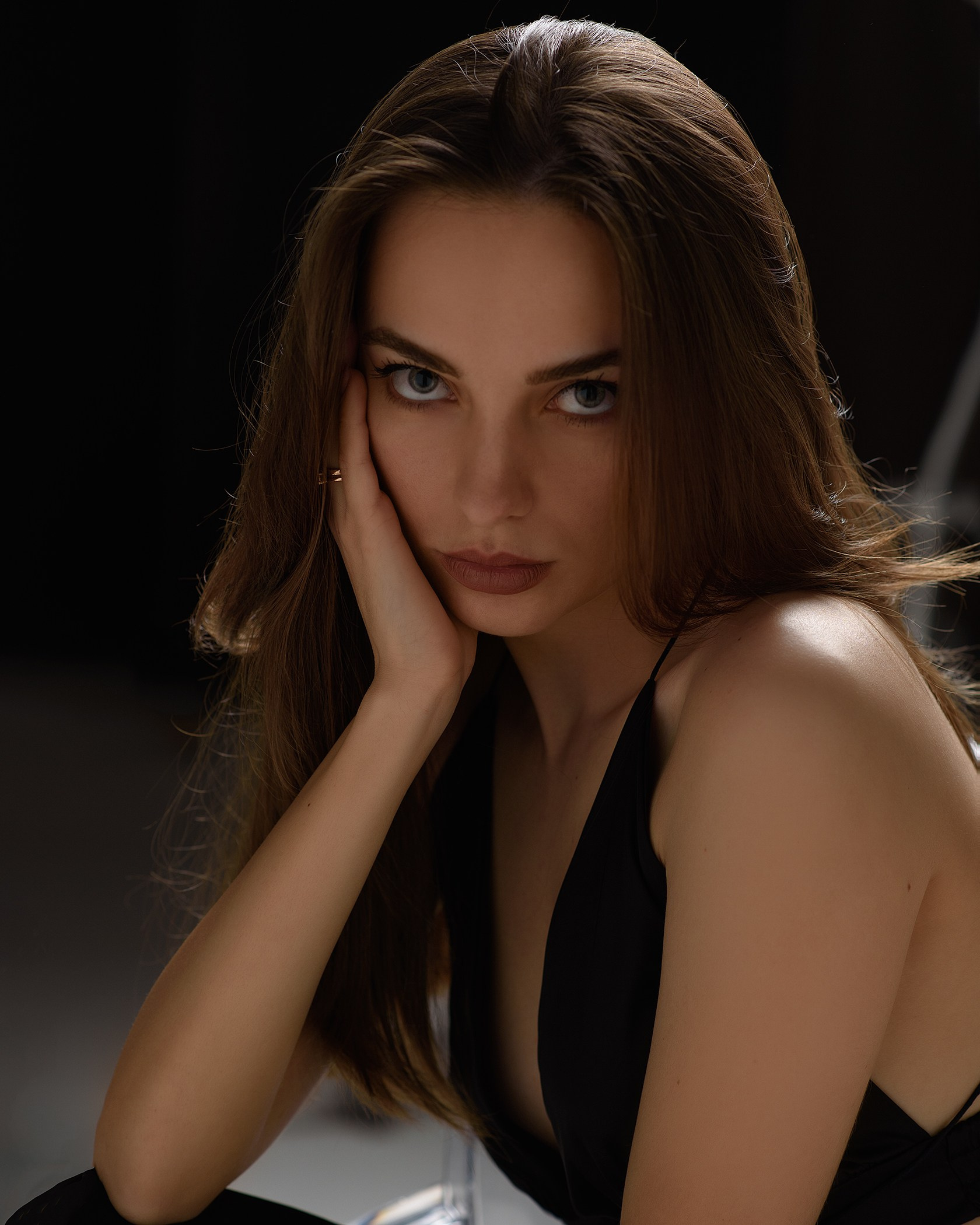 женский портрет тюмень, портретная съёмка тюмень. портретный фотограф тюмень, деловой портрет тюмень, индивидуальная портретная фотосессия, портретный фотограф тюмень,  женский портрет. женский портретный фотограф тюмень Маслова Алёна, лучший портретный фотограф тюмень, фотосессия тюмень, тюмень фотограф.  #фотограф тюмень Маслова Алёна 