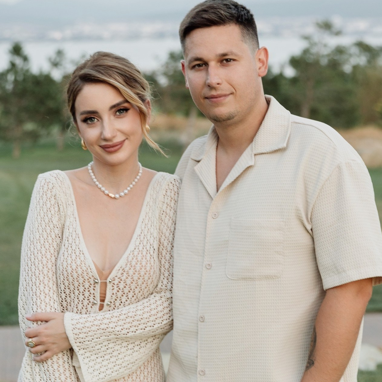 Контакты. Es