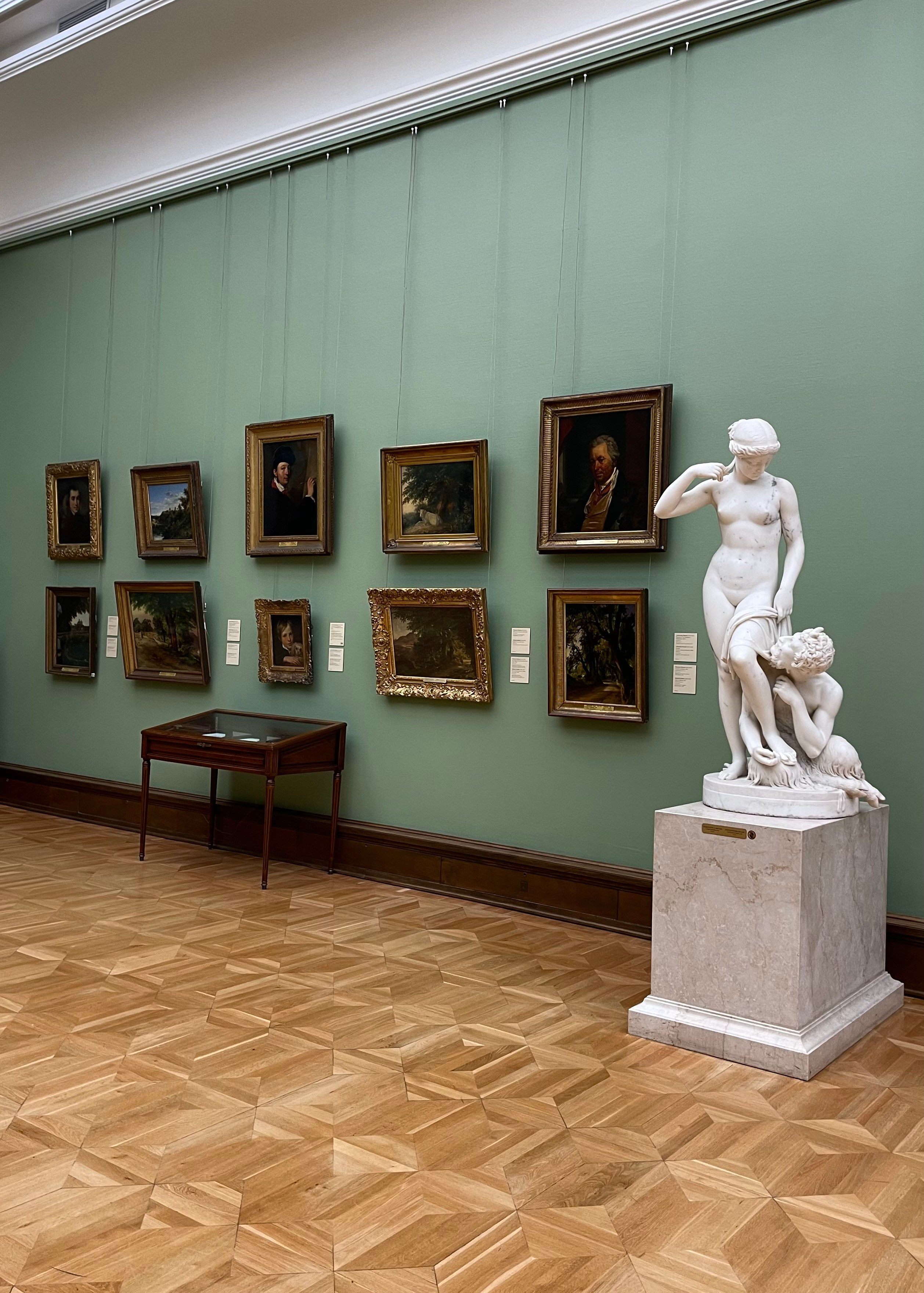 Музеи. Экскурсовод по Москве Беляева Валентина