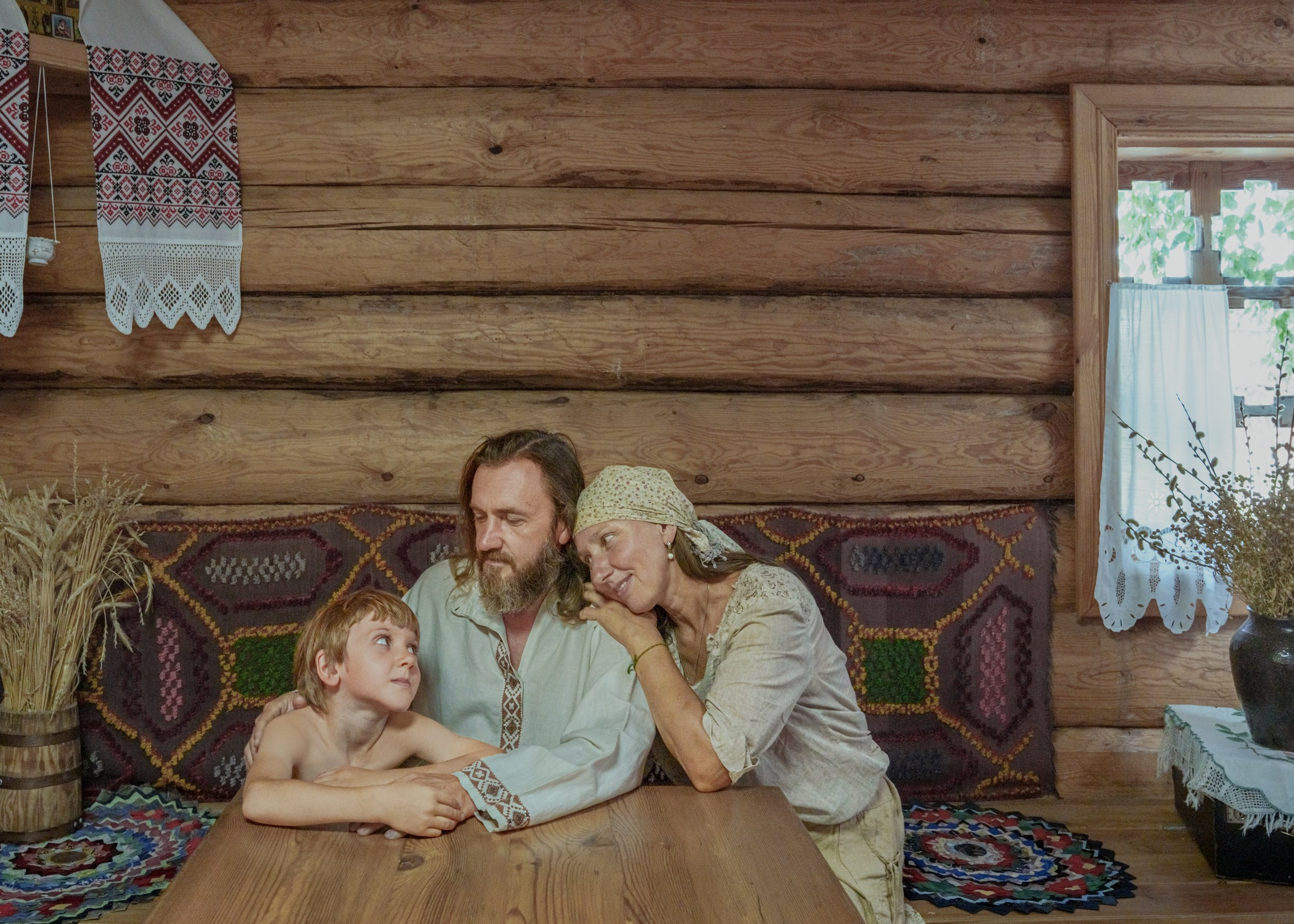 Семейная фотосессия в Екатеринбурге, пакет "Комби" авторский стиль, фотографа Корнелюк.