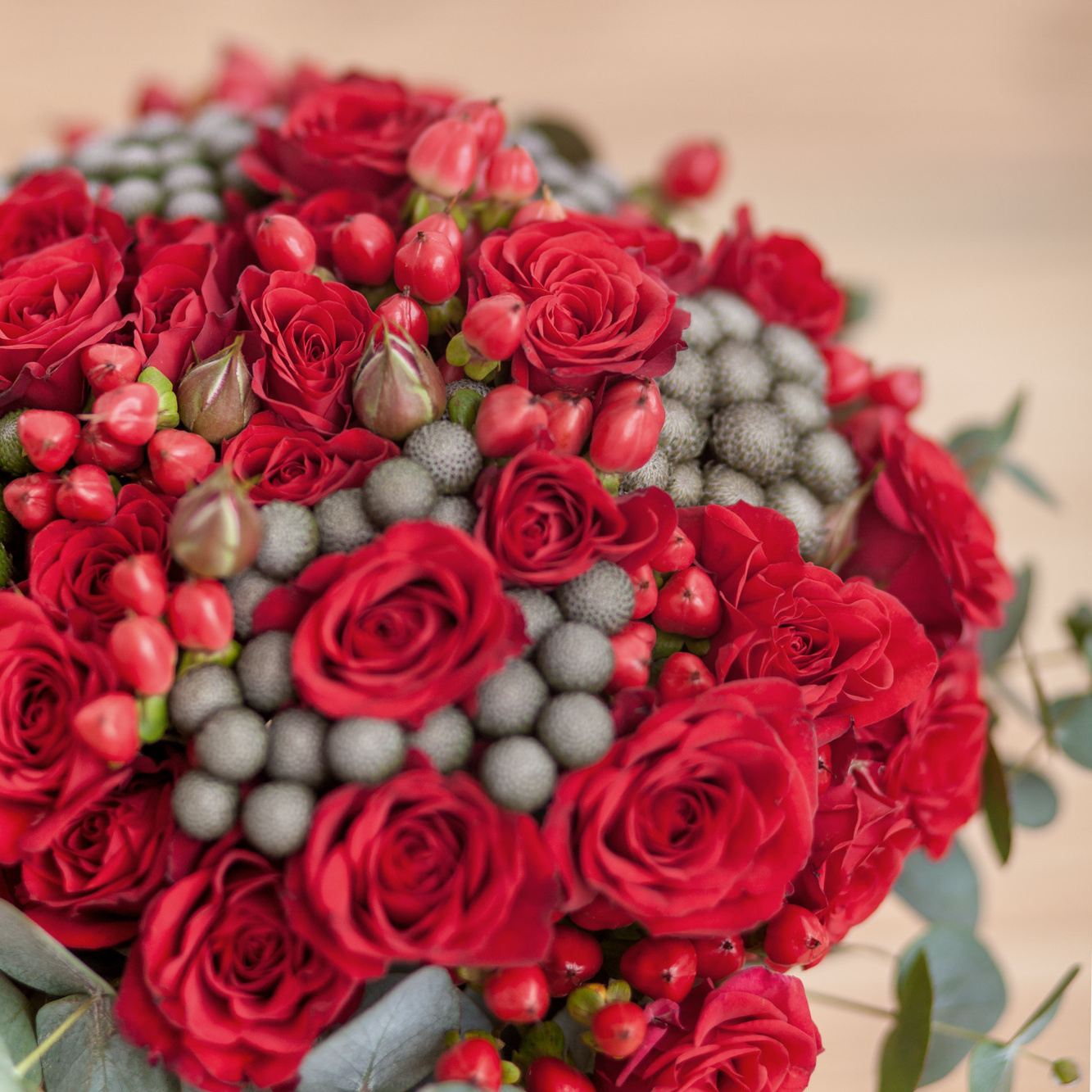 Яркий свадебный букет, флорист Маргарита Гладкова