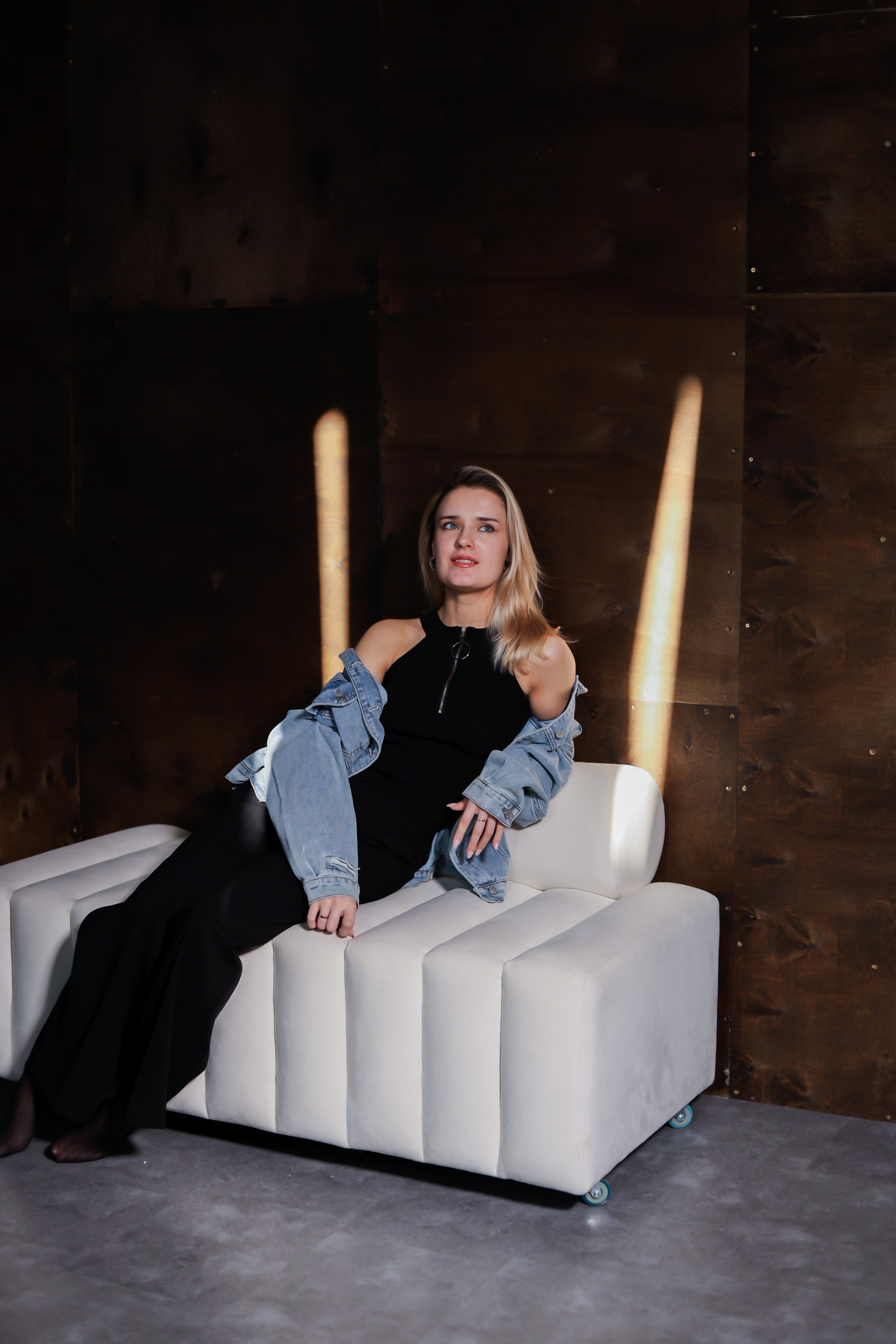 Женский фотограф в Орске Новотроицке Динара Долганова