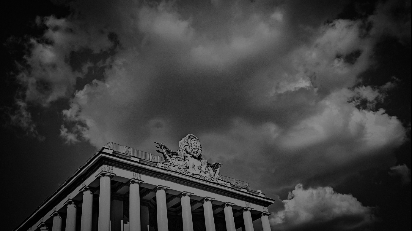 Репортажный и портретный фотограф Василиса Глухова