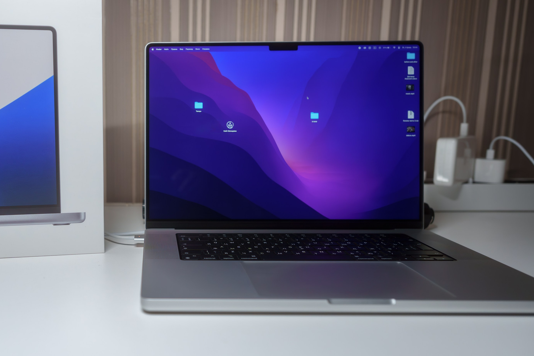 Отличный MacBook Pro 16" M1MAx для монтажа 4к видео