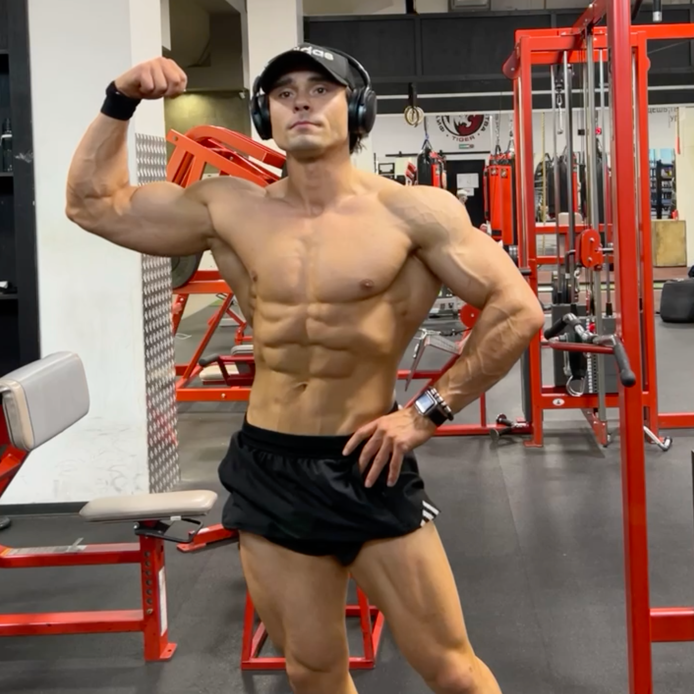 Создатель проекта. 3 °F FITNESS