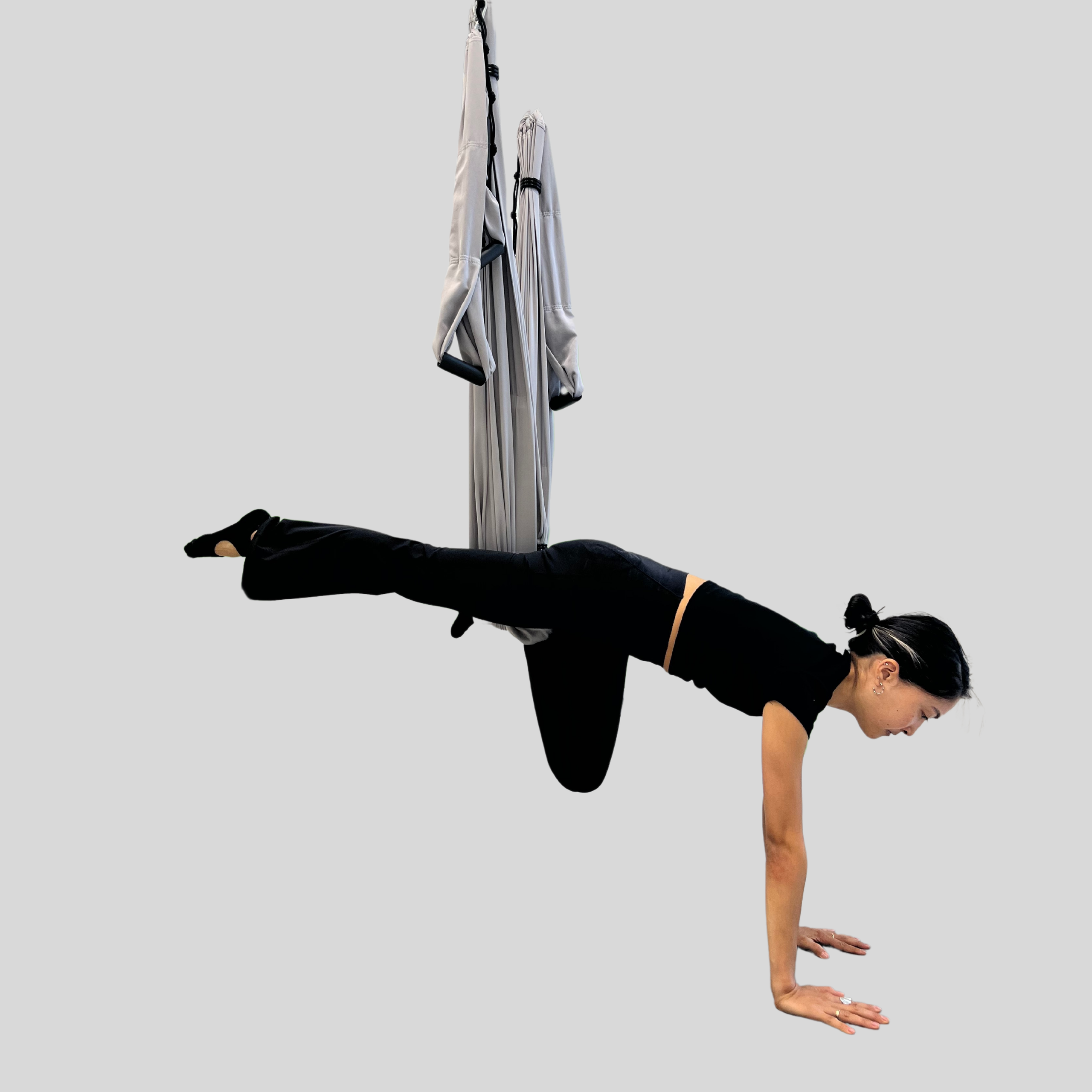 Флай йога, aerial yoga, аэро йога, связка в гамаке, позы в гамаке, aerial yoga exercise, fly yoga practice, fly yoga low, низкий гамак. Преподаю и провожу обучение по флай йоге