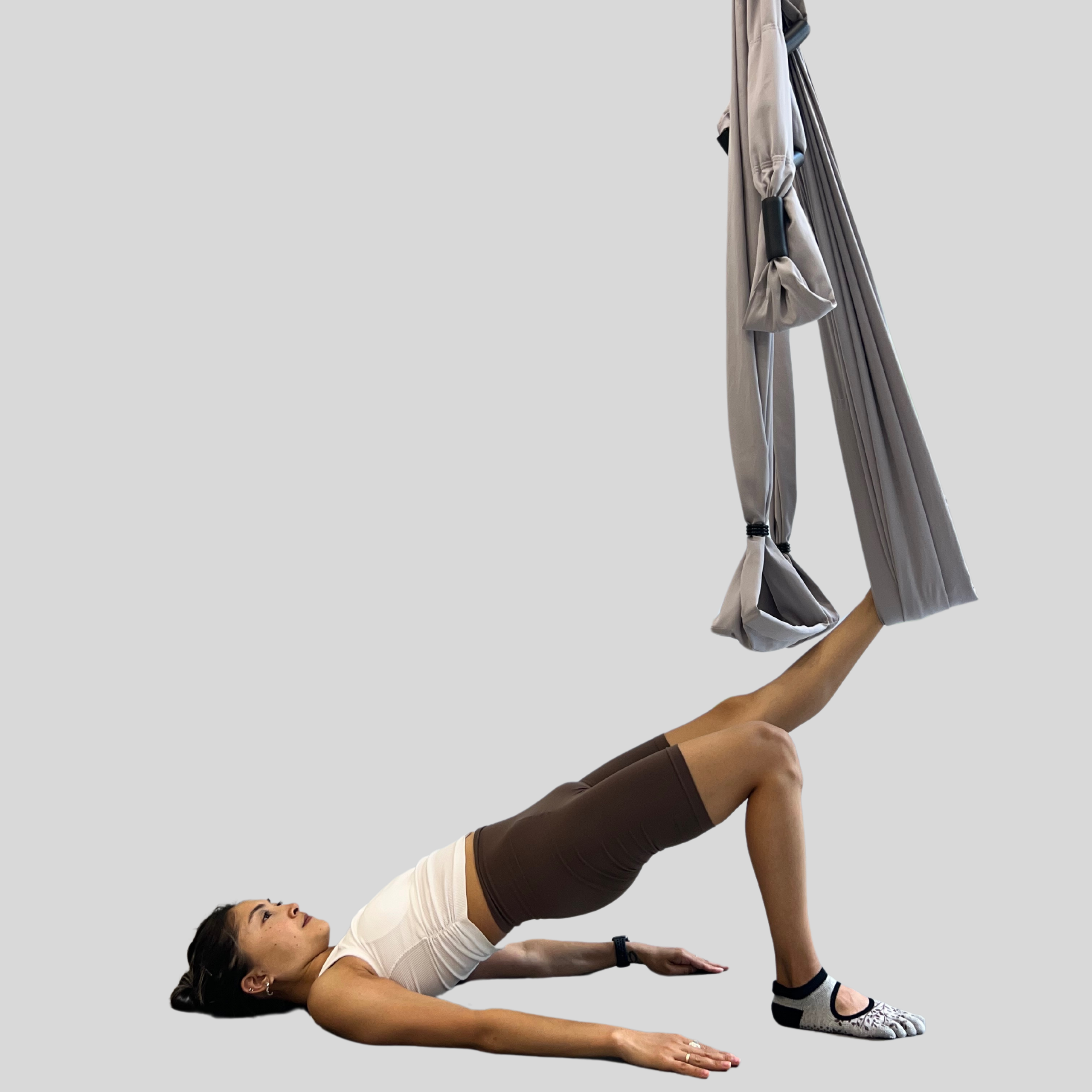 Флай йога, aerial yoga, аэро йога, связка в гамаке, позы в гамаке, aerial yoga exercise, fly yoga practice, fly yoga low, низкий гамак. Преподаю и провожу обучение по флай йоге