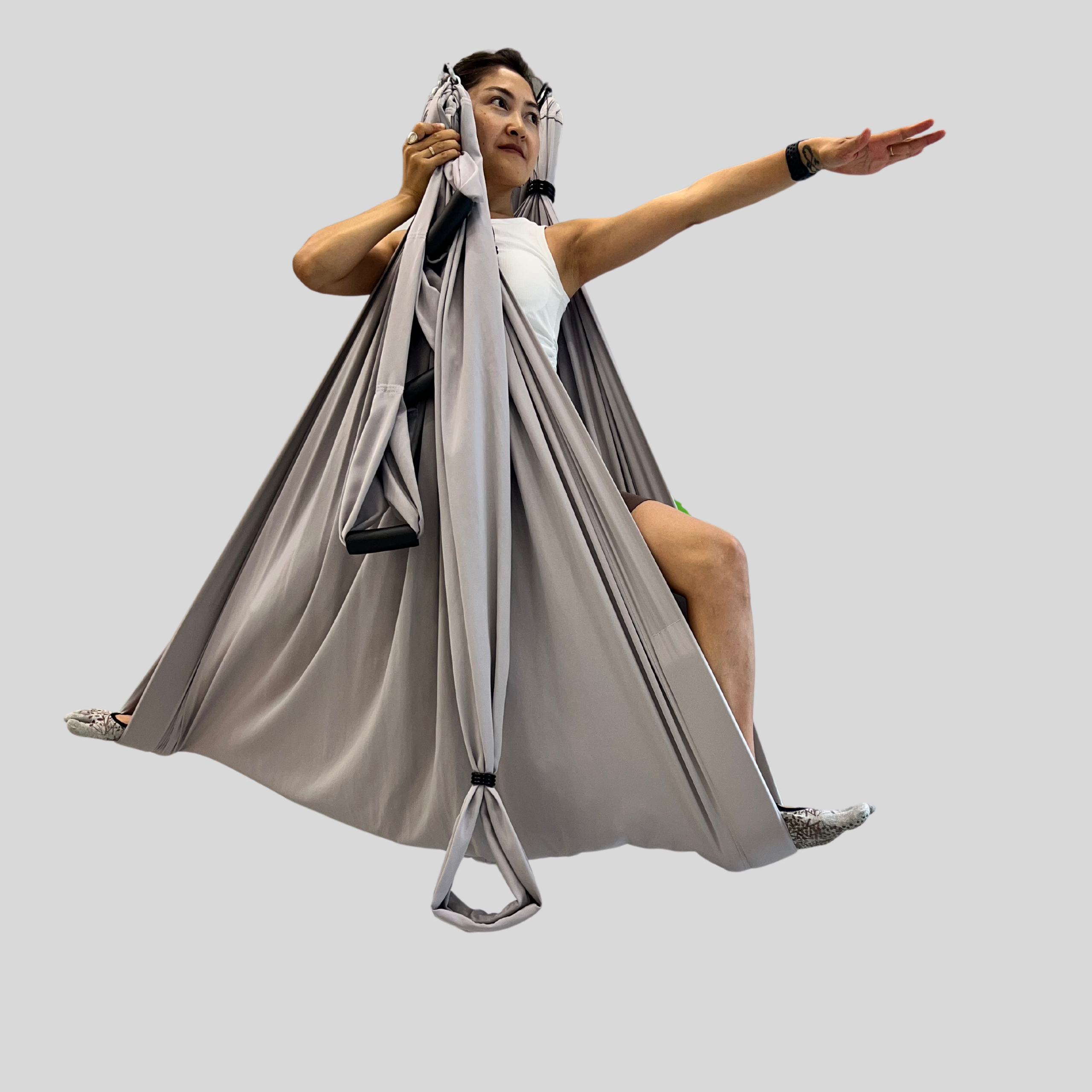 Флай йога, aerial yoga, аэро йога, связка в гамаке, позы в гамаке, aerial yoga exercise, fly yoga practice, fly yoga low, низкий гамак. Преподаю и провожу обучение по флай йоге