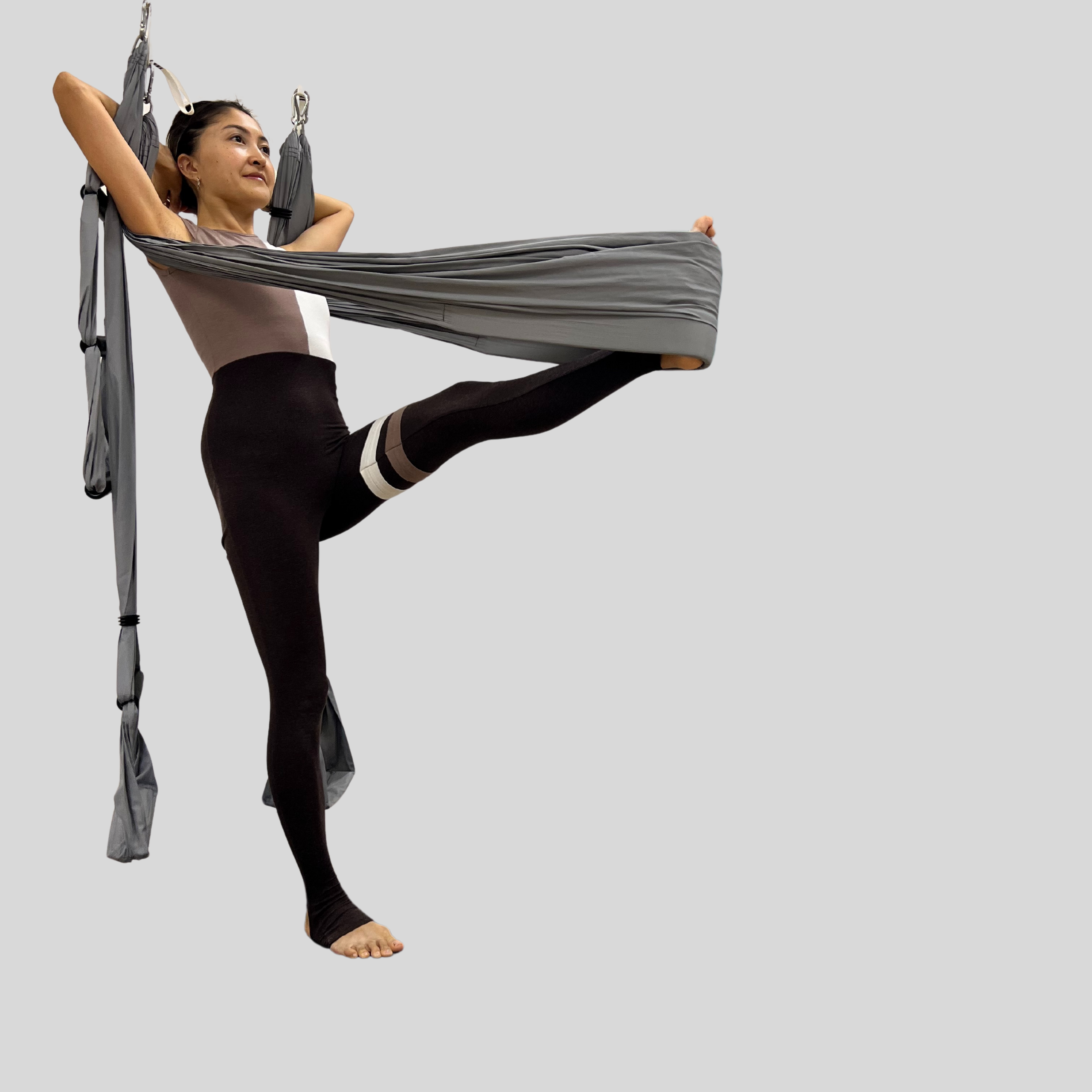 Флай йога, aerial yoga, аэро йога, связка в гамаке, позы в гамаке, aerial yoga exercise, fly yoga practice, fly yoga low, низкий гамак. Преподаю и провожу обучение по флай йоге