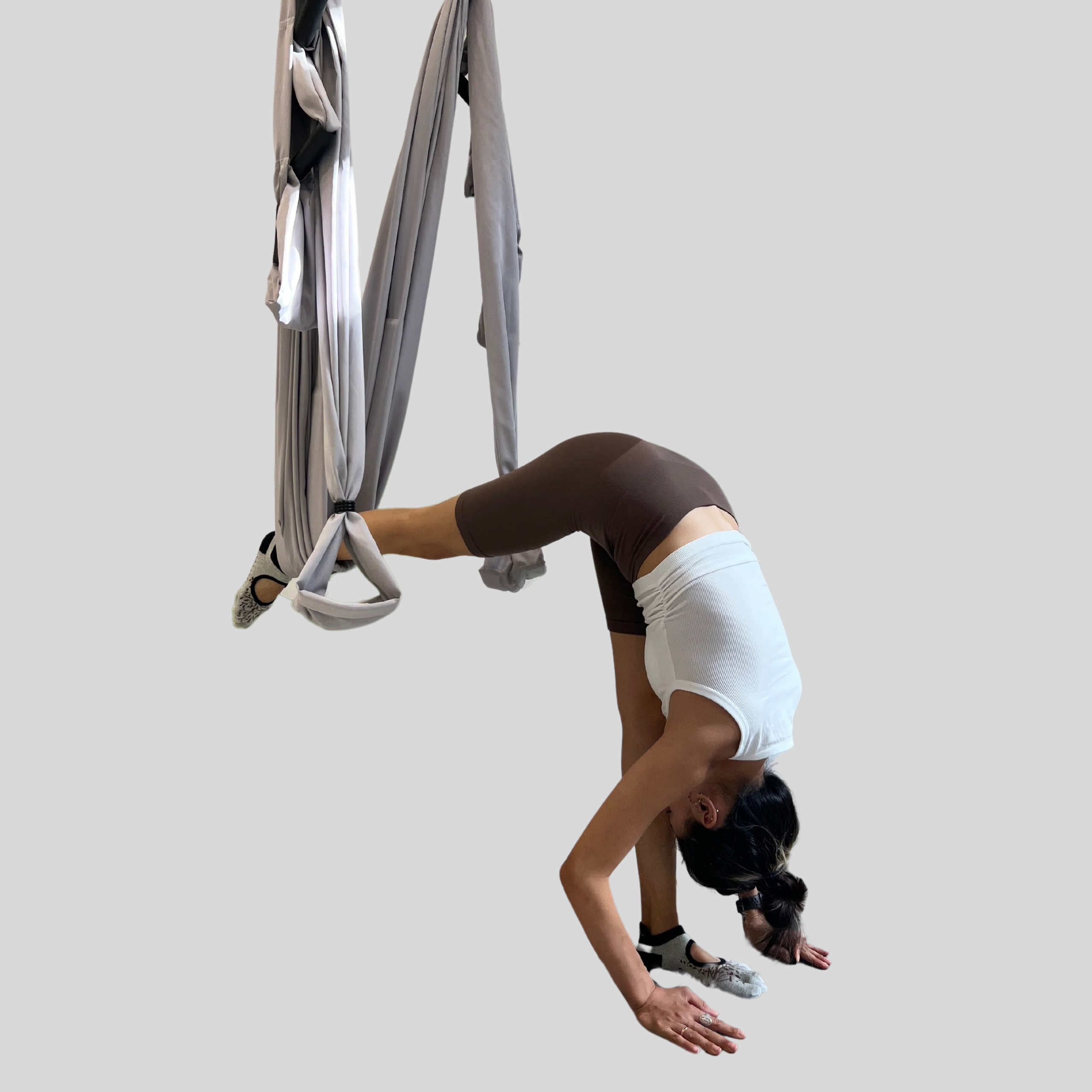 Флай йога, aerial yoga, аэро йога, связка в гамаке, позы в гамаке, aerial yoga exercise, fly yoga practice, fly yoga low, низкий гамак. Преподаю и провожу обучение по флай йоге