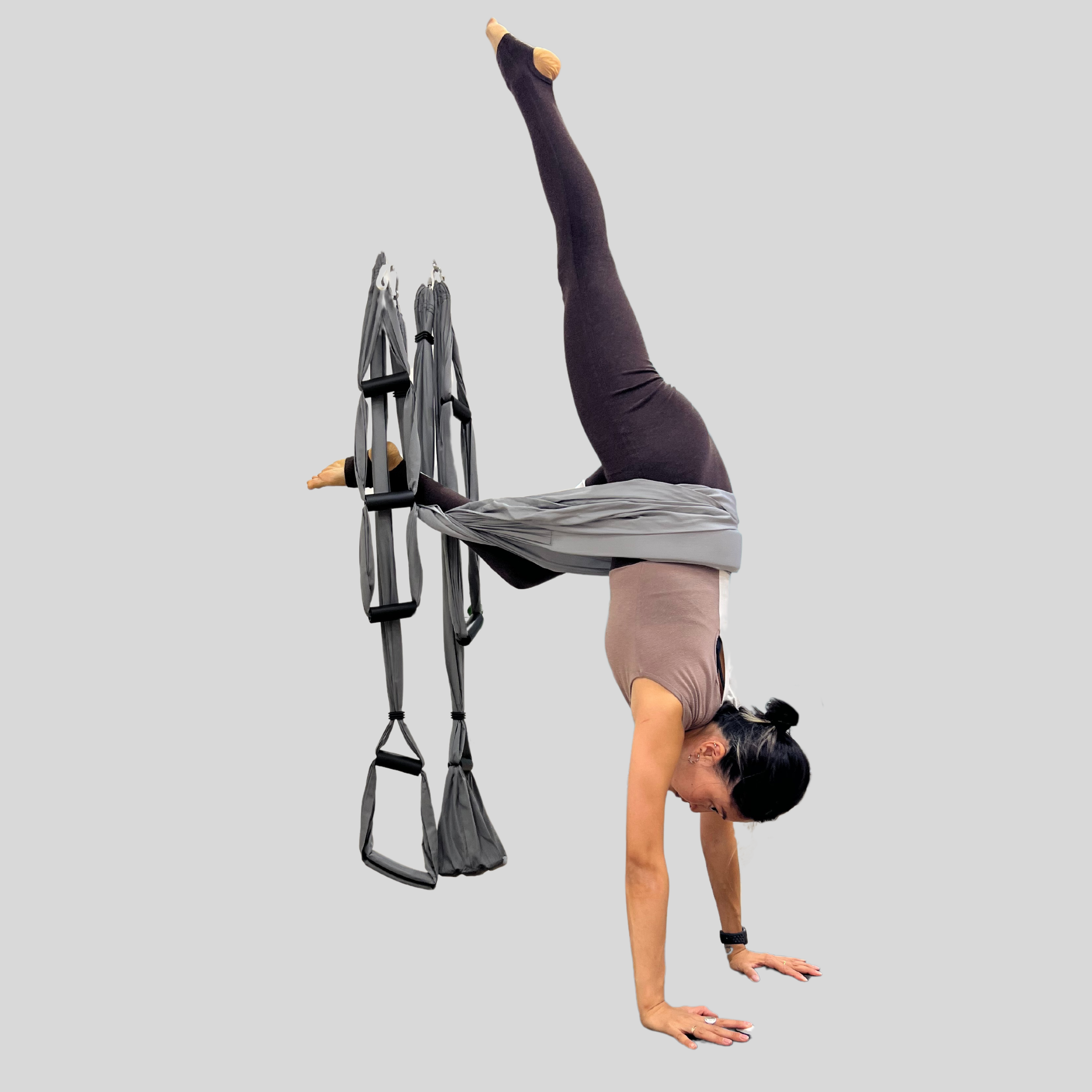 Флай йога, aerial yoga, аэро йога, связка в гамаке, позы в гамаке, aerial yoga exercise, fly yoga practice, fly yoga low, низкий гамак. Преподаю и провожу обучение по флай йоге