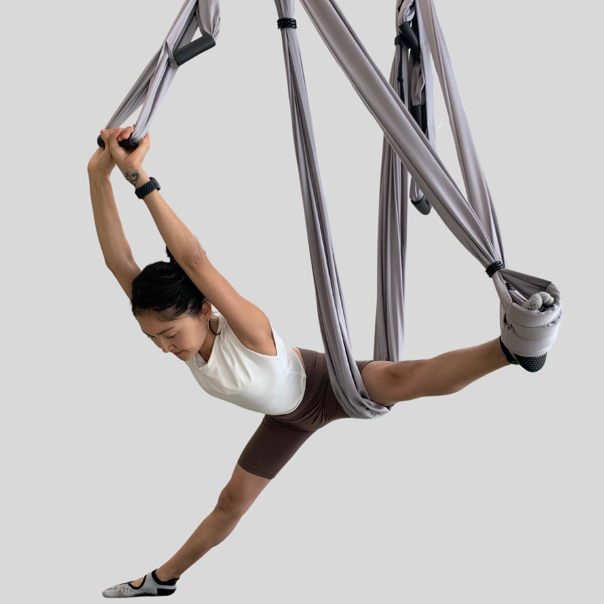 Флай йога, aerial yoga, аэро йога, связка в гамаке, позы в гамаке, aerial yoga exercise, fly yoga practice, fly yoga low, низкий гамак. Преподаю и провожу обучение по флай йоге