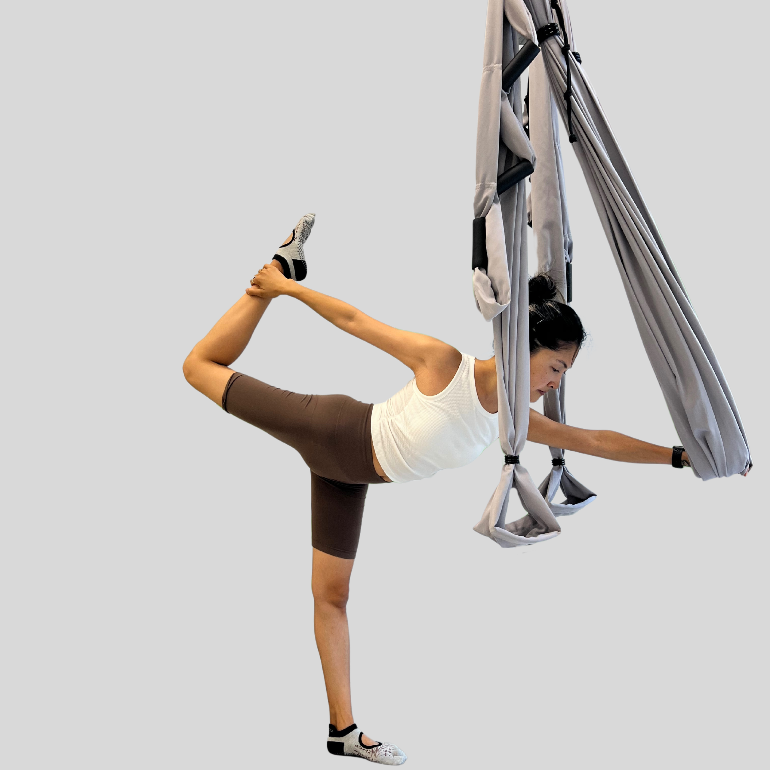 Флай йога, aerial yoga, аэро йога, связка в гамаке, позы в гамаке, aerial yoga exercise, fly yoga practice, fly yoga low, низкий гамак. Преподаю и провожу обучение по флай йоге