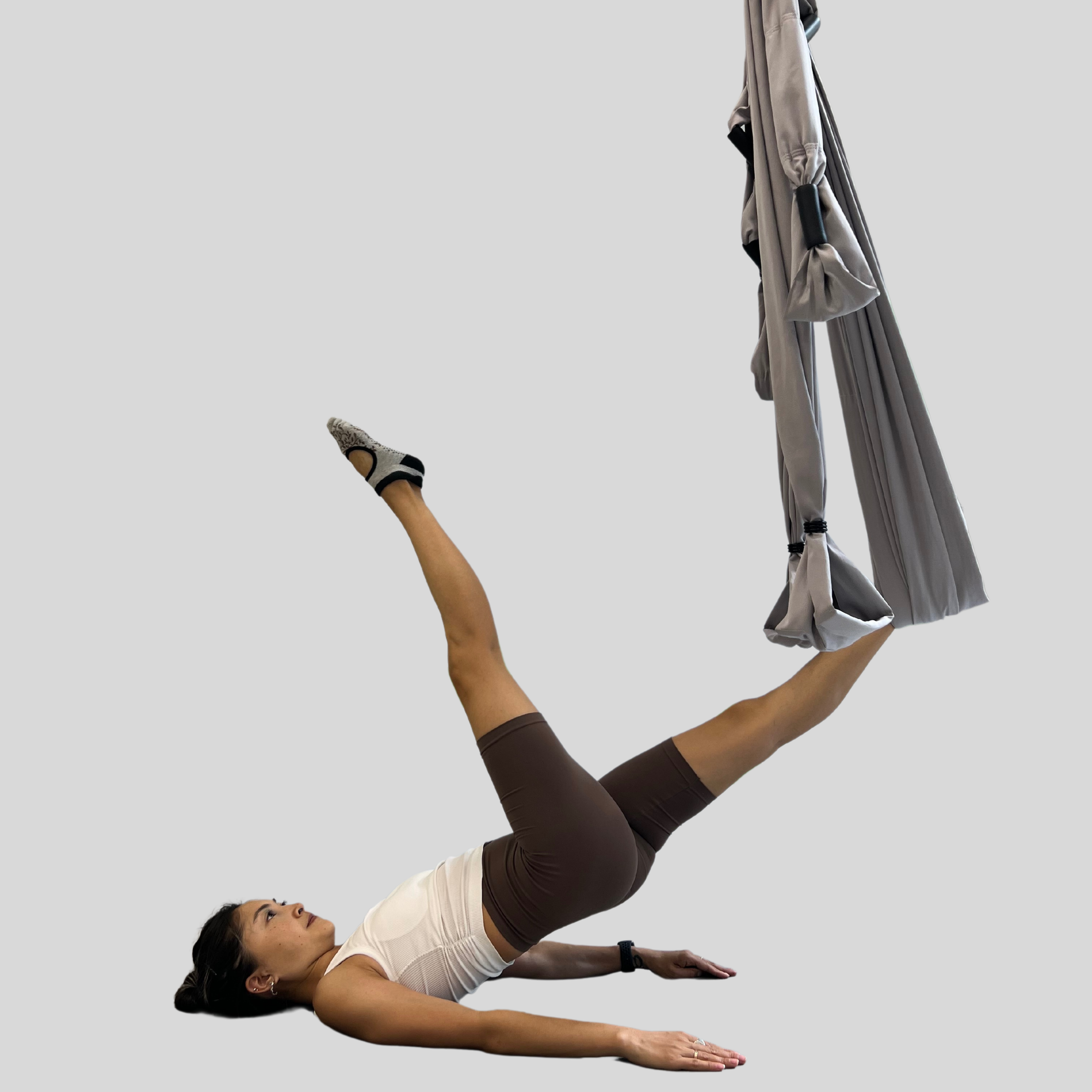 Флай йога, aerial yoga, аэро йога, связка в гамаке, позы в гамаке, aerial yoga exercise, fly yoga practice, fly yoga low, низкий гамак. Преподаю и провожу обучение по флай йоге