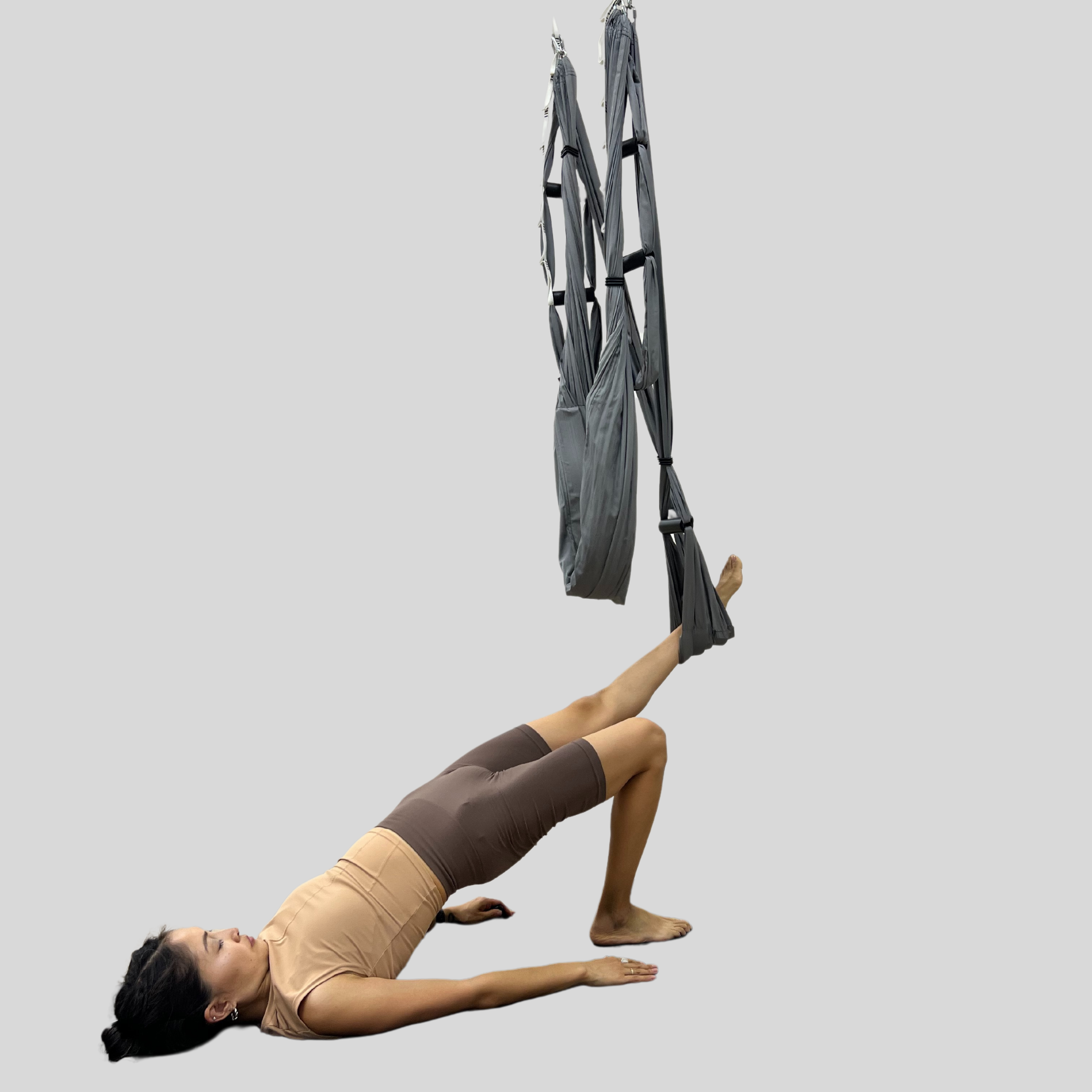 Флай йога, aerial yoga, аэро йога, связка в гамаке, позы в гамаке, aerial yoga exercise, fly yoga practice, fly yoga low, низкий гамак. Преподаю и провожу обучение по флай йоге