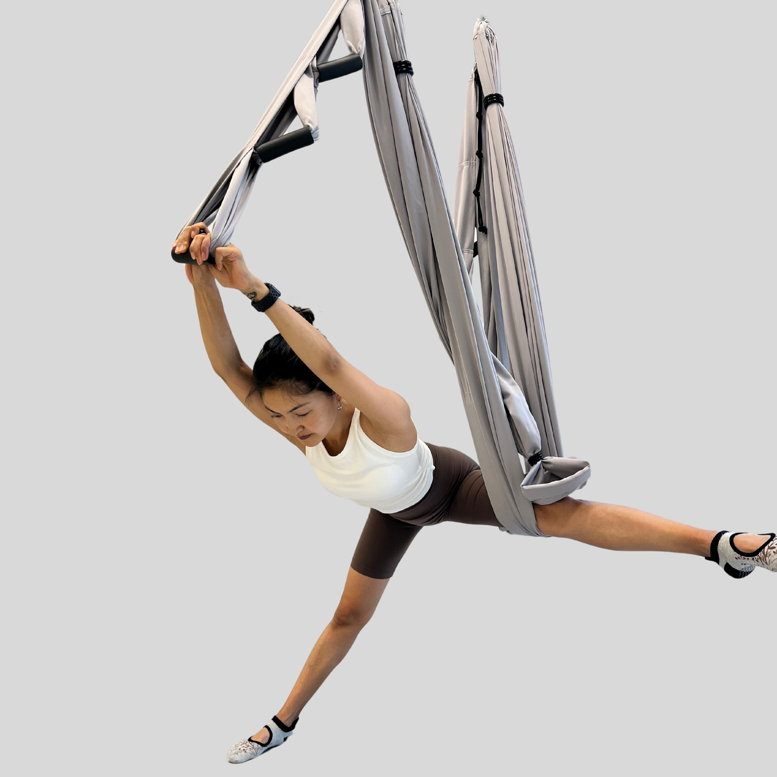 Флай йога, aerial yoga, аэро йога, связка в гамаке, позы в гамаке, aerial yoga exercise, fly yoga practice, fly yoga low, низкий гамак. Преподаю и провожу обучение по флай йоге