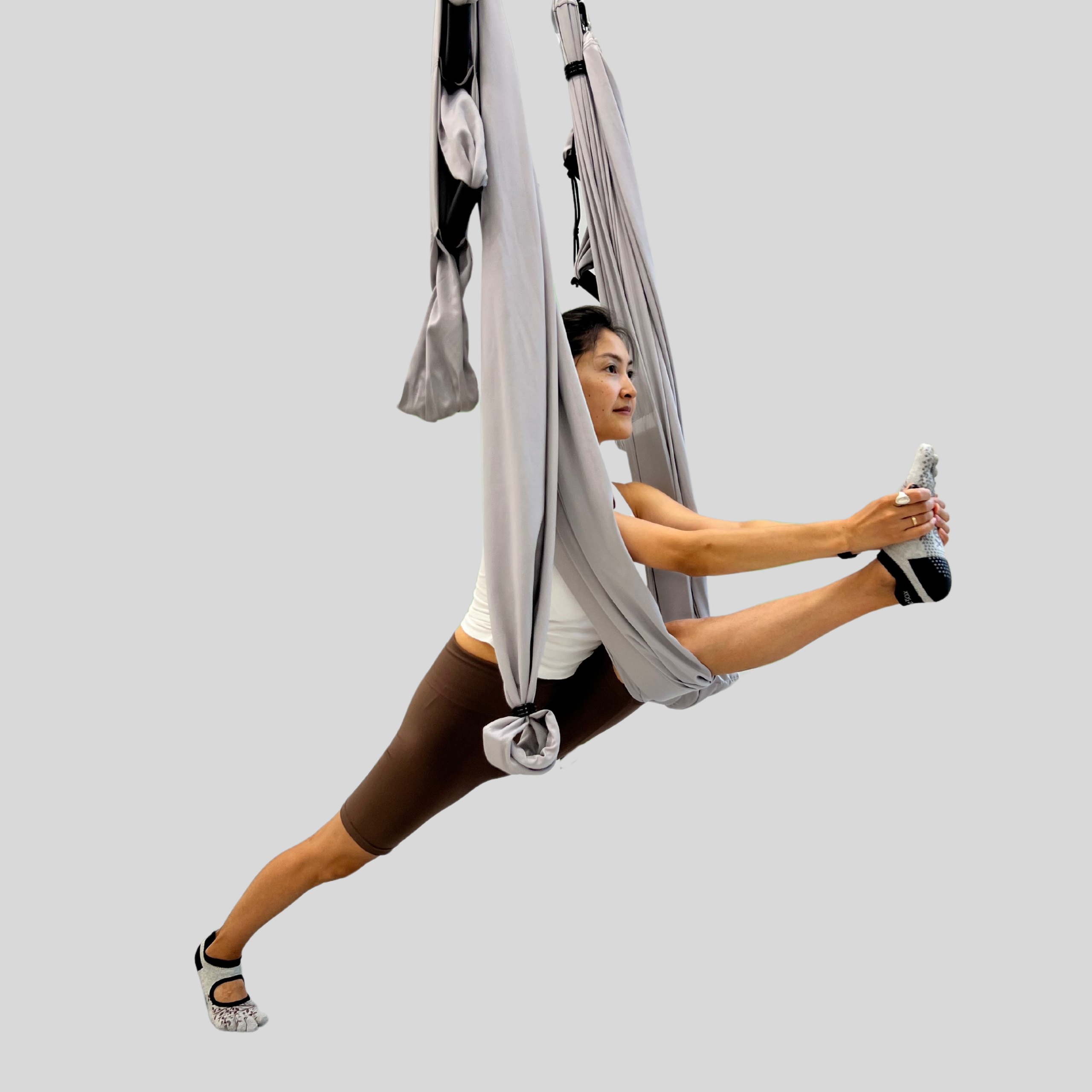 Флай йога, aerial yoga, аэро йога, связка в гамаке, позы в гамаке, aerial yoga exercise, fly yoga practice, fly yoga low, низкий гамак. Преподаю и провожу обучение по флай йоге