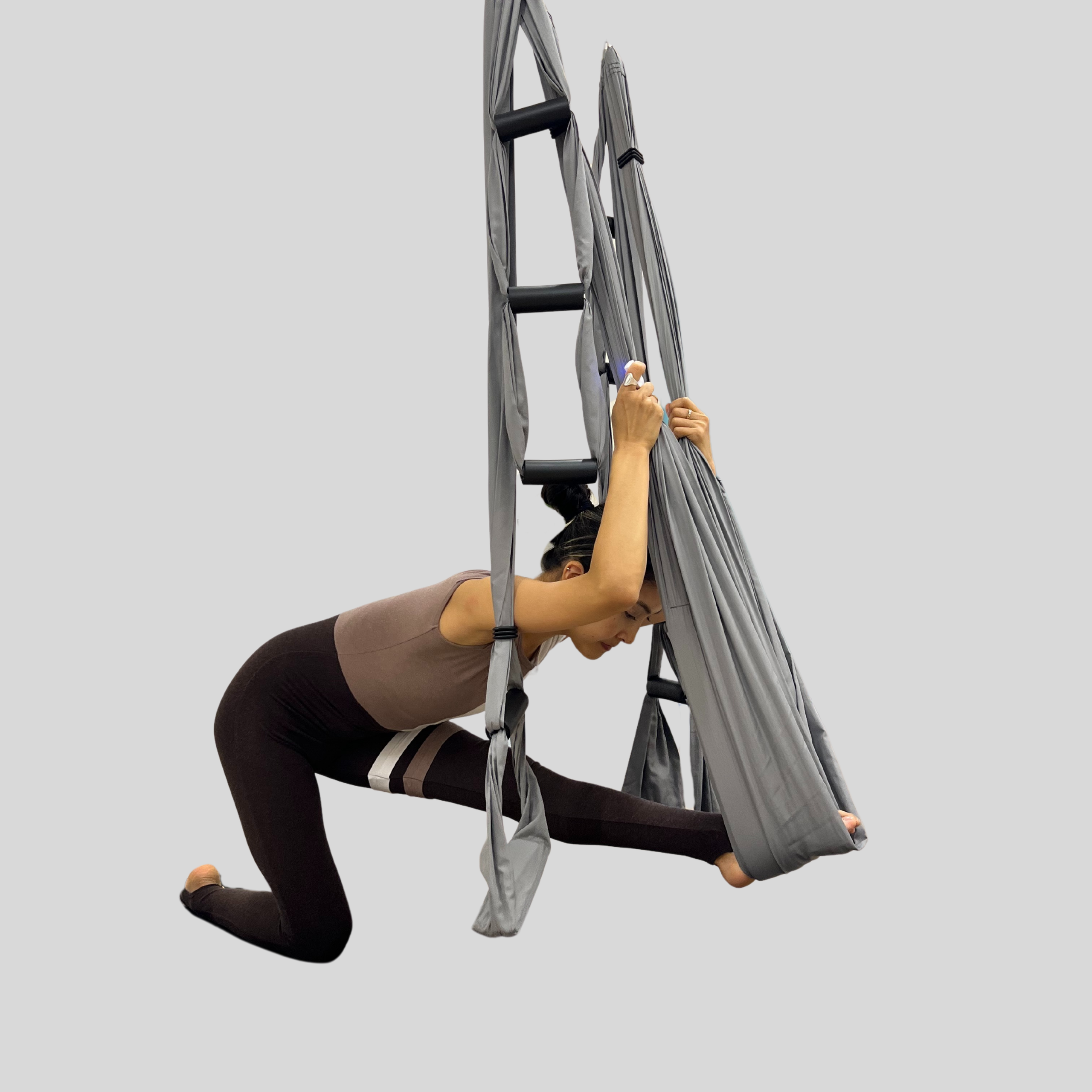 Флай йога, aerial yoga, аэро йога, связка в гамаке, позы в гамаке, aerial yoga exercise, fly yoga practice, fly yoga low, низкий гамак. Преподаю и провожу обучение по флай йоге