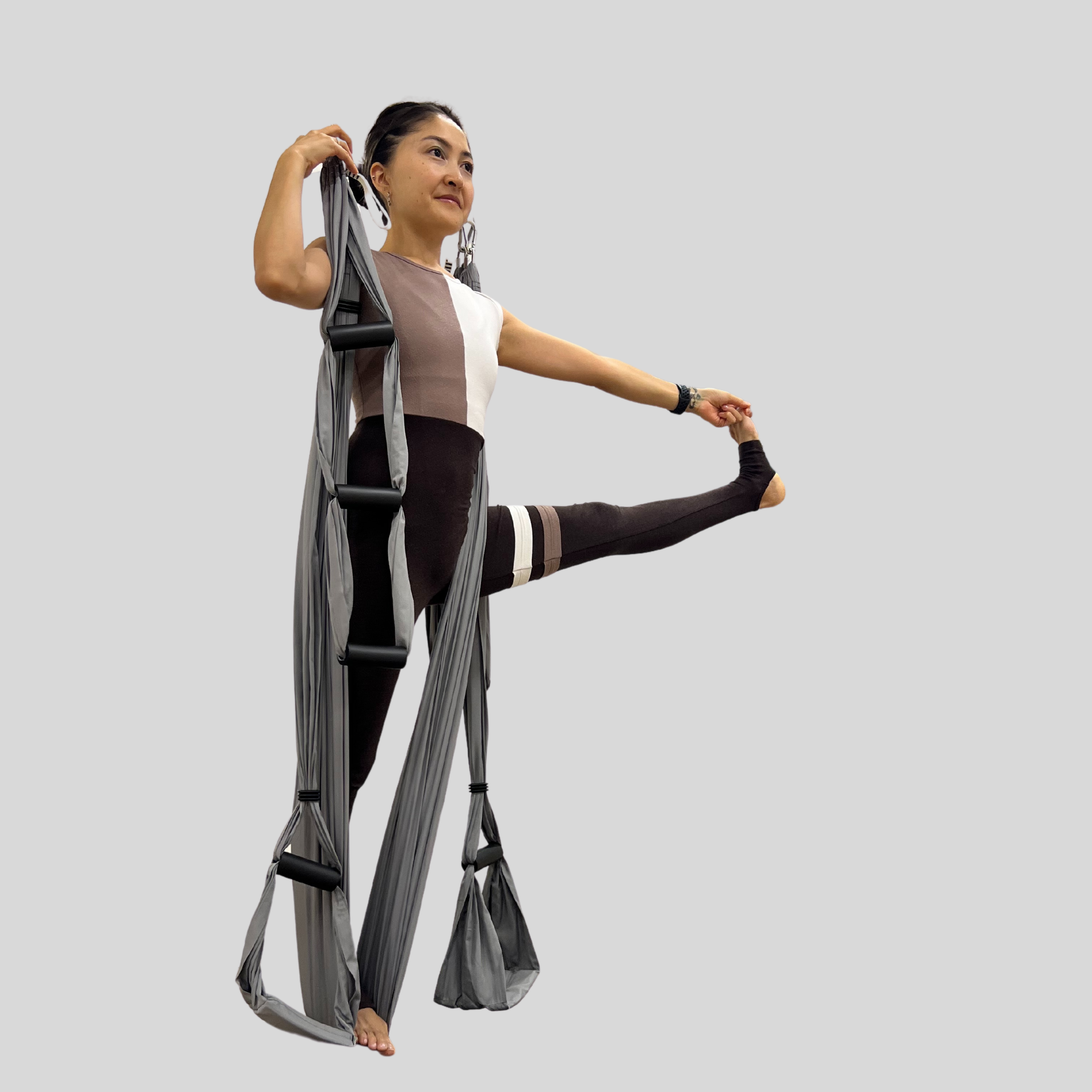 Флай йога, aerial yoga, аэро йога, связка в гамаке, позы в гамаке, aerial yoga exercise, fly yoga practice, fly yoga low, низкий гамак. Преподаю и провожу обучение по флай йоге