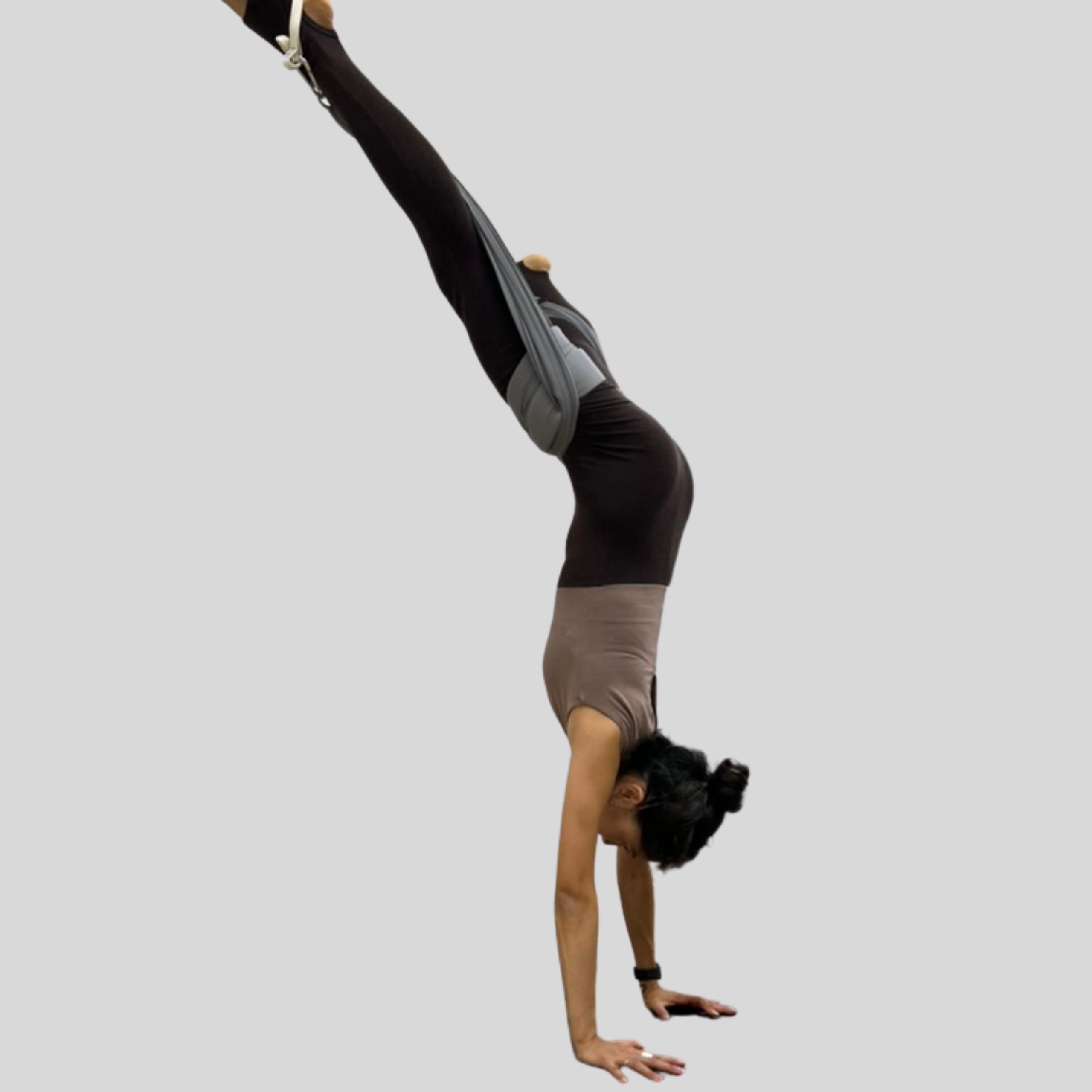 Флай йога, aerial yoga, аэро йога, связка в гамаке, позы в гамаке, aerial yoga exercise, fly yoga practice, fly yoga low, низкий гамак. Преподаю и провожу обучение по флай йоге