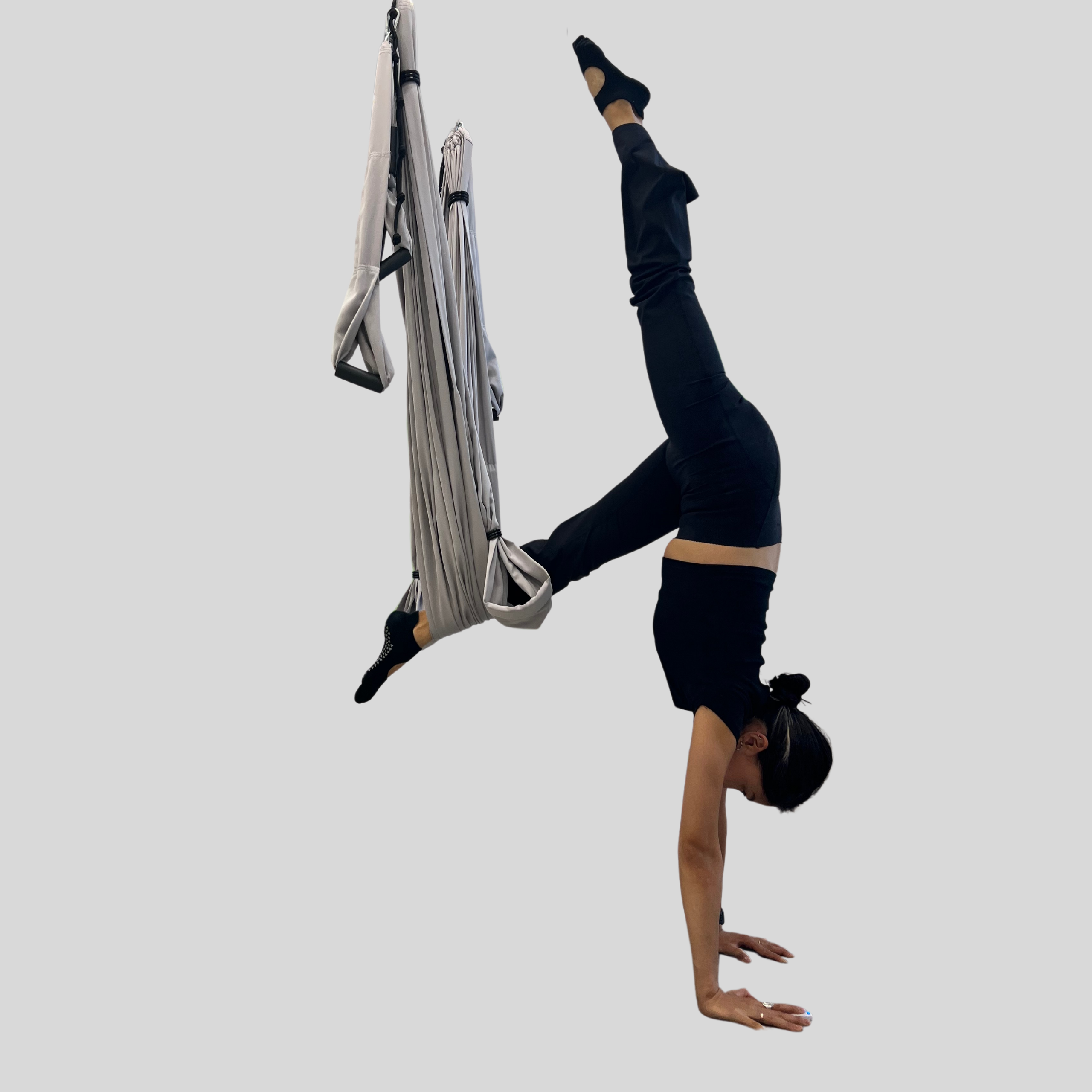 Флай йога, aerial yoga, аэро йога, связка в гамаке, позы в гамаке, aerial yoga exercise, fly yoga practice, fly yoga low, низкий гамак. Преподаю и провожу обучение по флай йоге