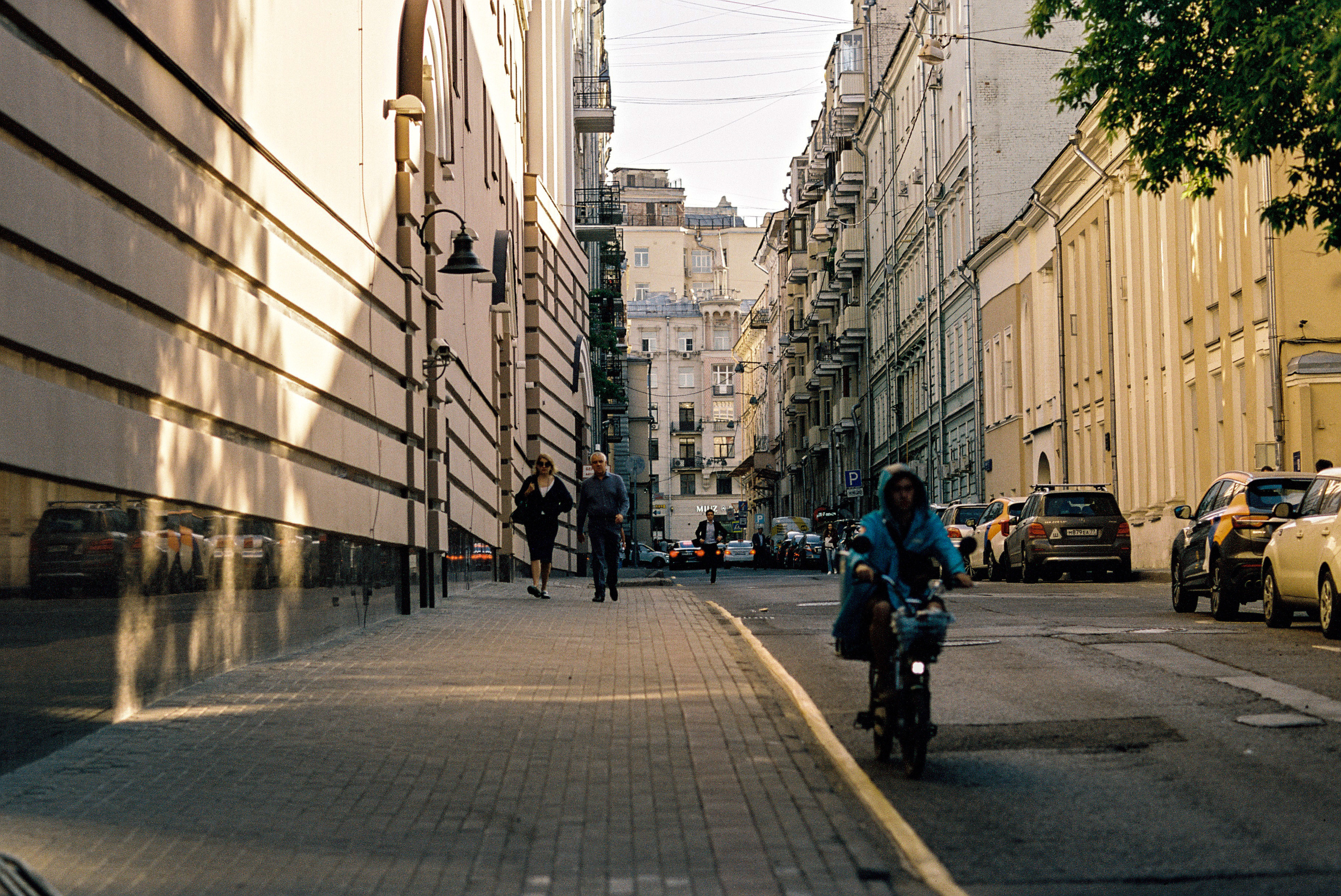 Kodak 50D (ECN-II) Canon 85 mm 1.2 L II. DOP Aleksey Seleznev