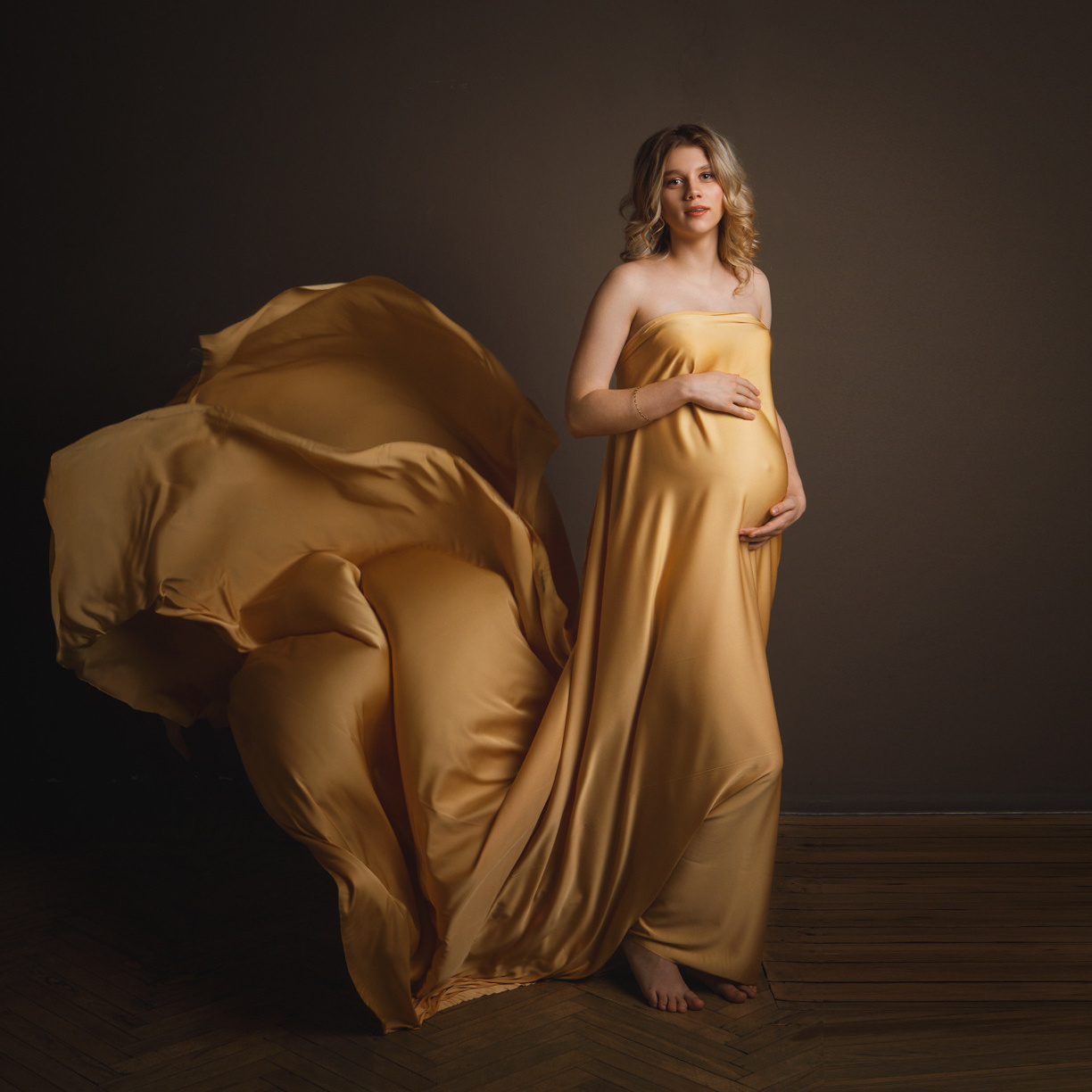 Одежда для беременных. Фотографы в городе Волгограде — Людмила Агеева и Алексей Околелов