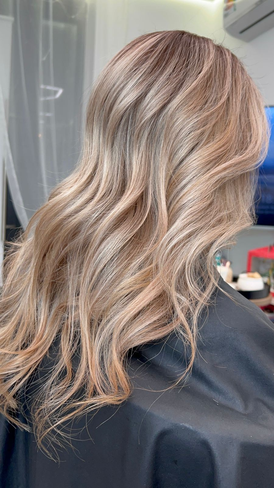 Стилист-парикмахер Ксения Камратова в Москве, Войковская