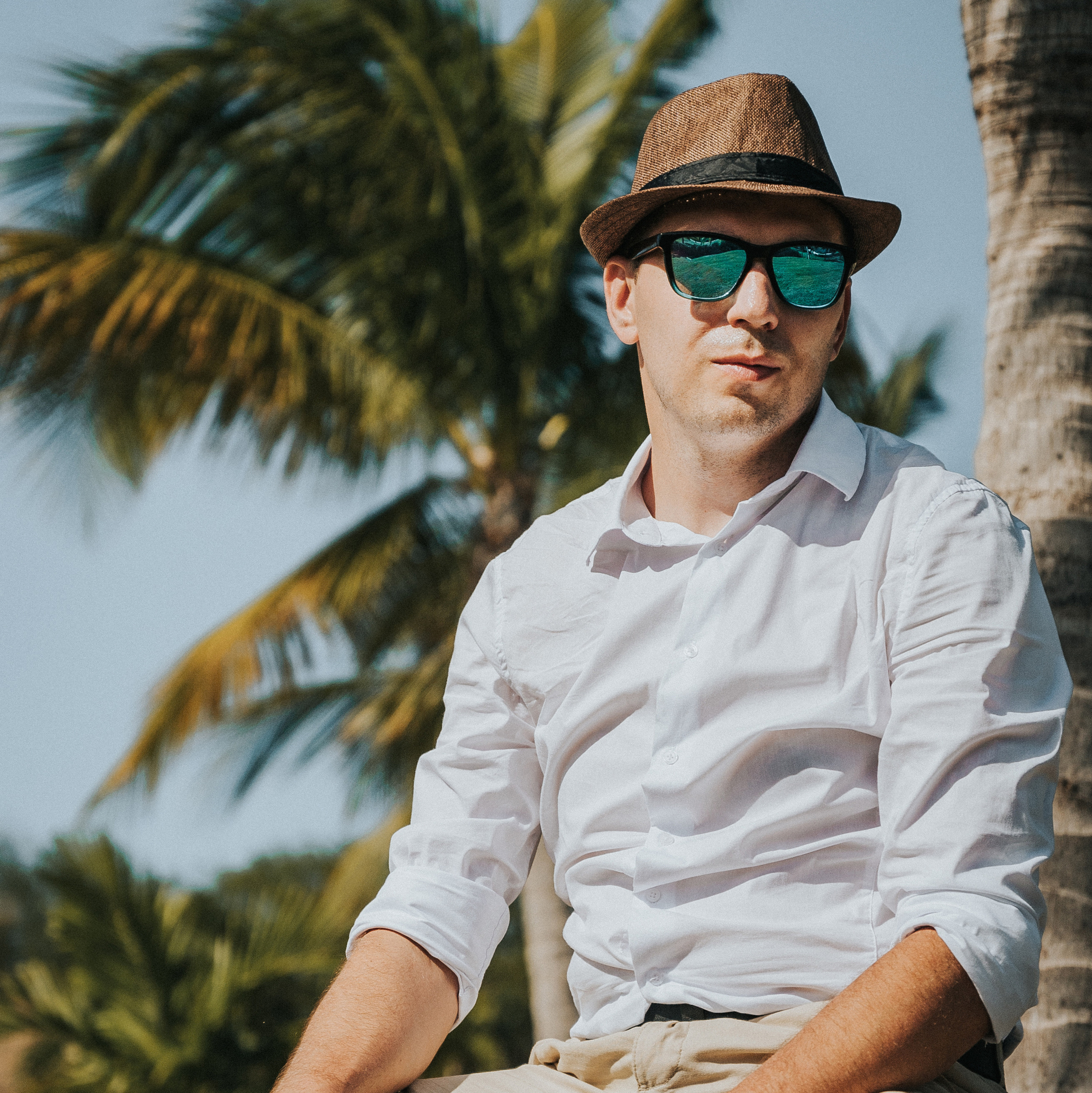 Контакты. Выпускные альбомы и Школьный фотограф в Алексеевке, Бирюче, Красном