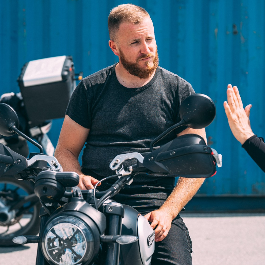 Рекомендуемые инструктора. Занятия по безопасному управлению мотоциклом Владимир Оллилайнен