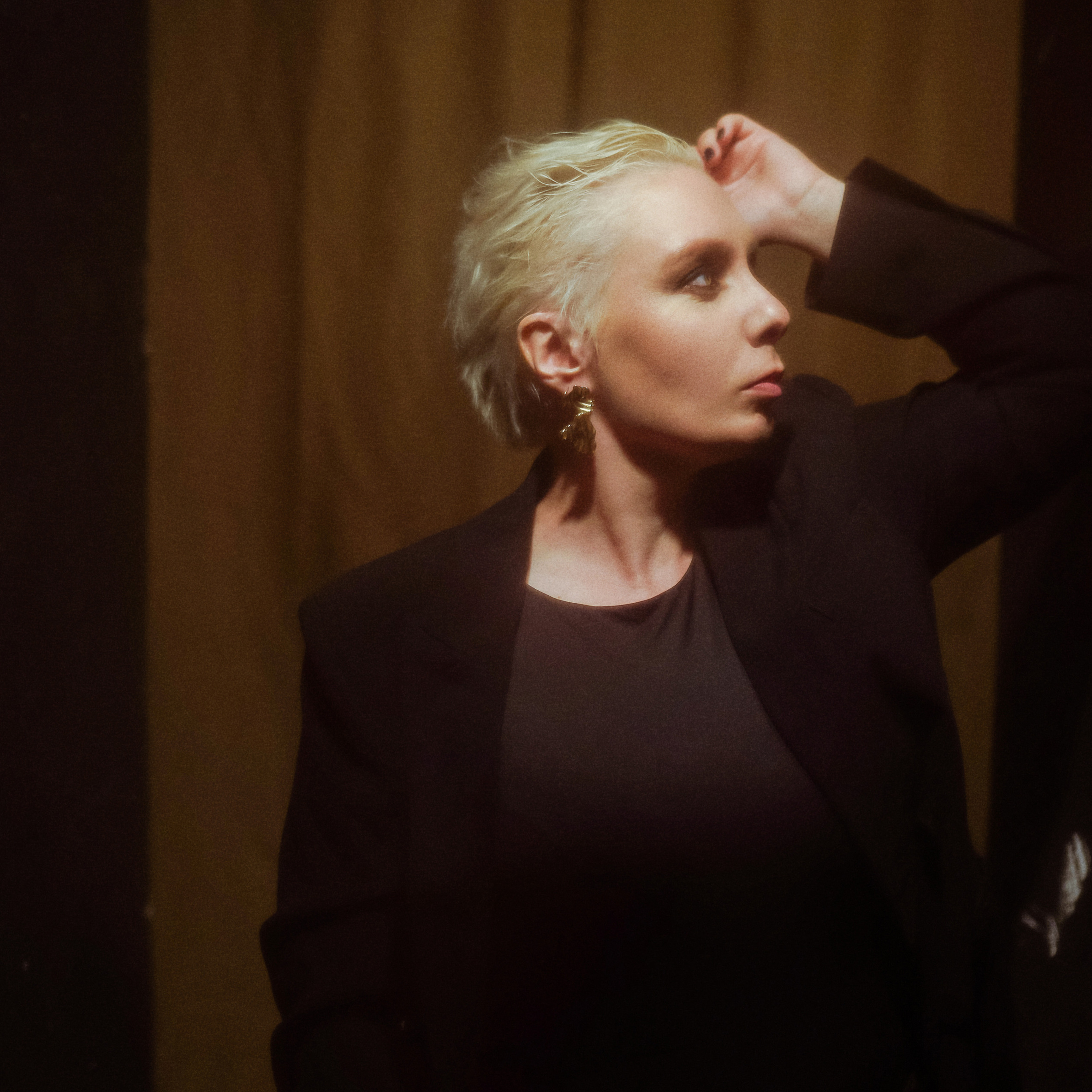 Контакты. Янина Ермакова, арт-фотограф