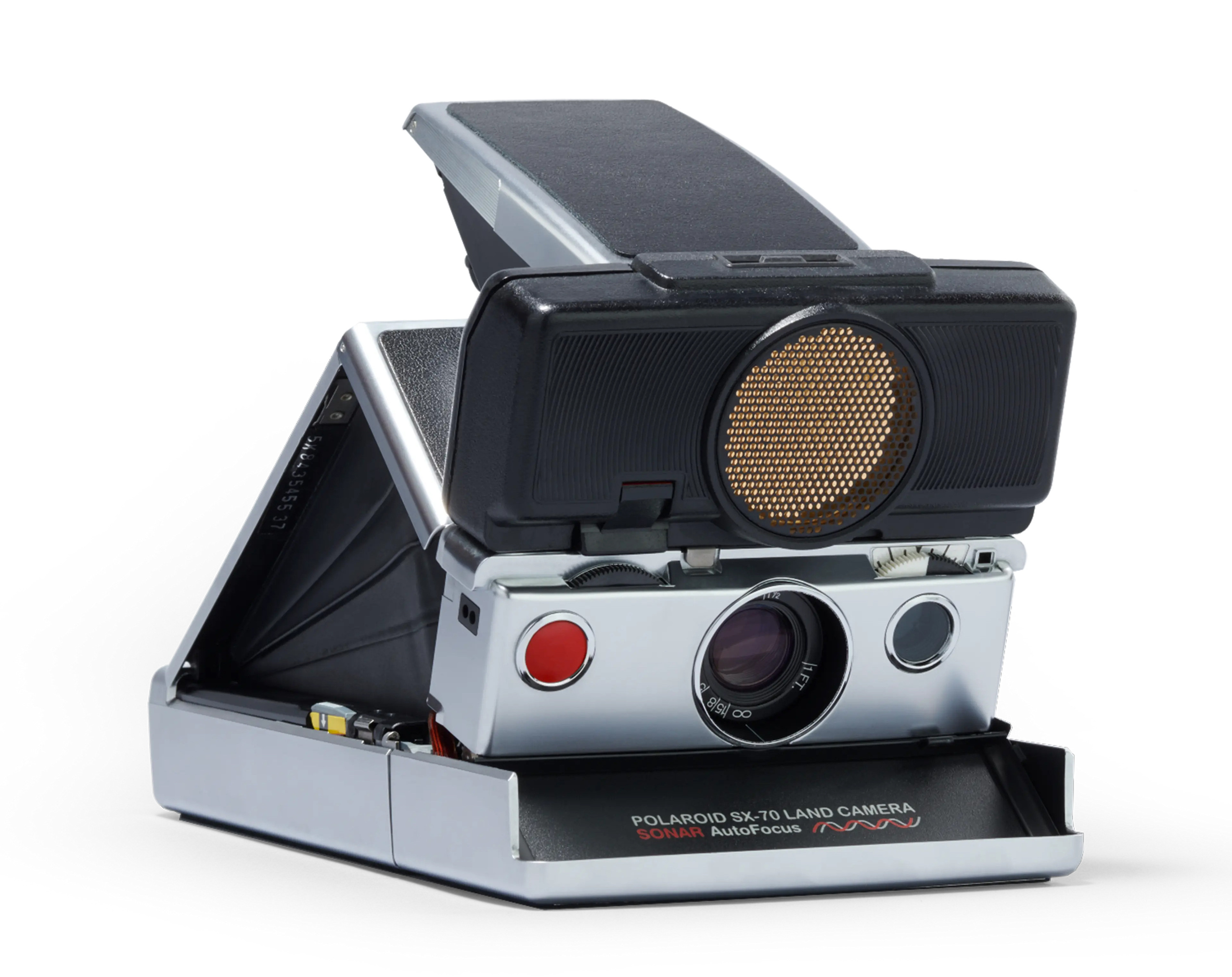 Film Friday: Съемка портретов на 35 мм film…in полароид SX-70. Фотограф — видеограф в Москве Дмитрий Менделеев