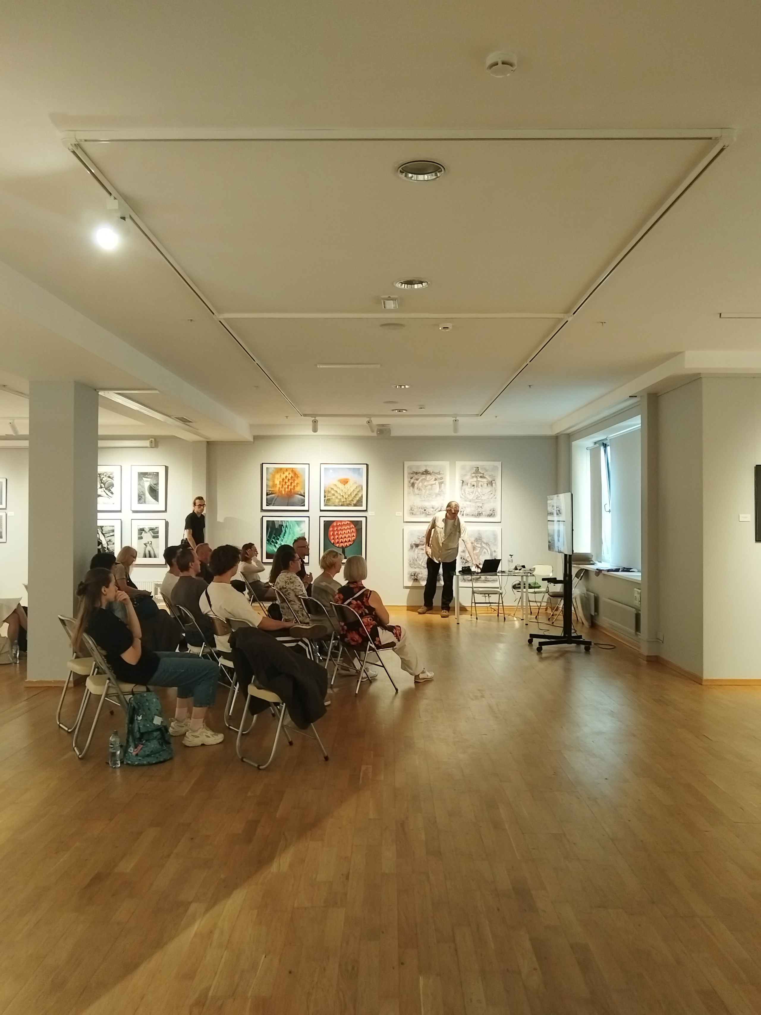 ФотоТоп, Миф и реальность. Фотограф Михаил Стенин