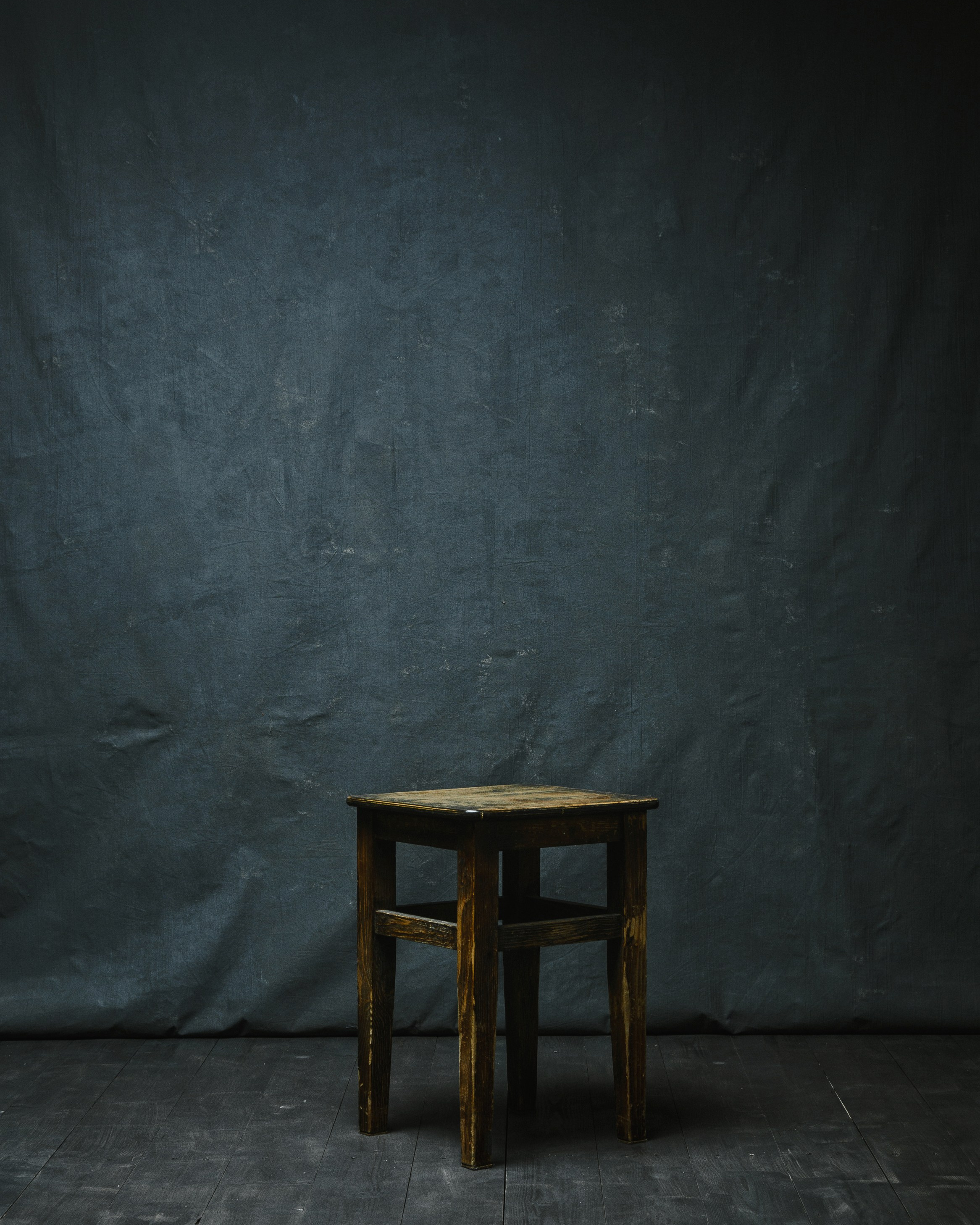 Уютная фотостудия на юге СПб. Авторские холсты ручной работы. Фотограф Денис Неместо, портрет, репортаж