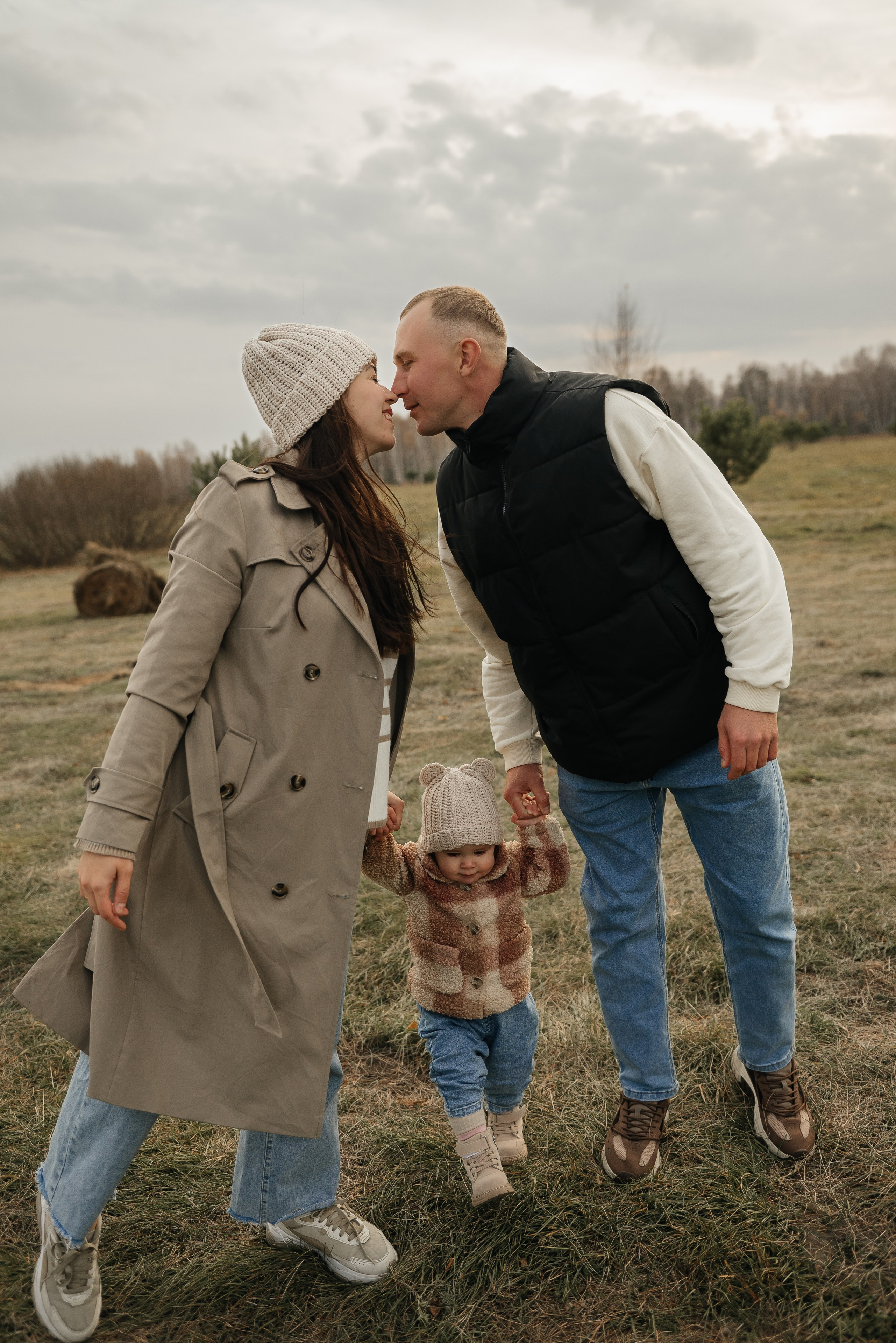 Семейная фотосессия прайс. Свадебный, семейный и школьный фотограф в Бийске Ксения Мамаева