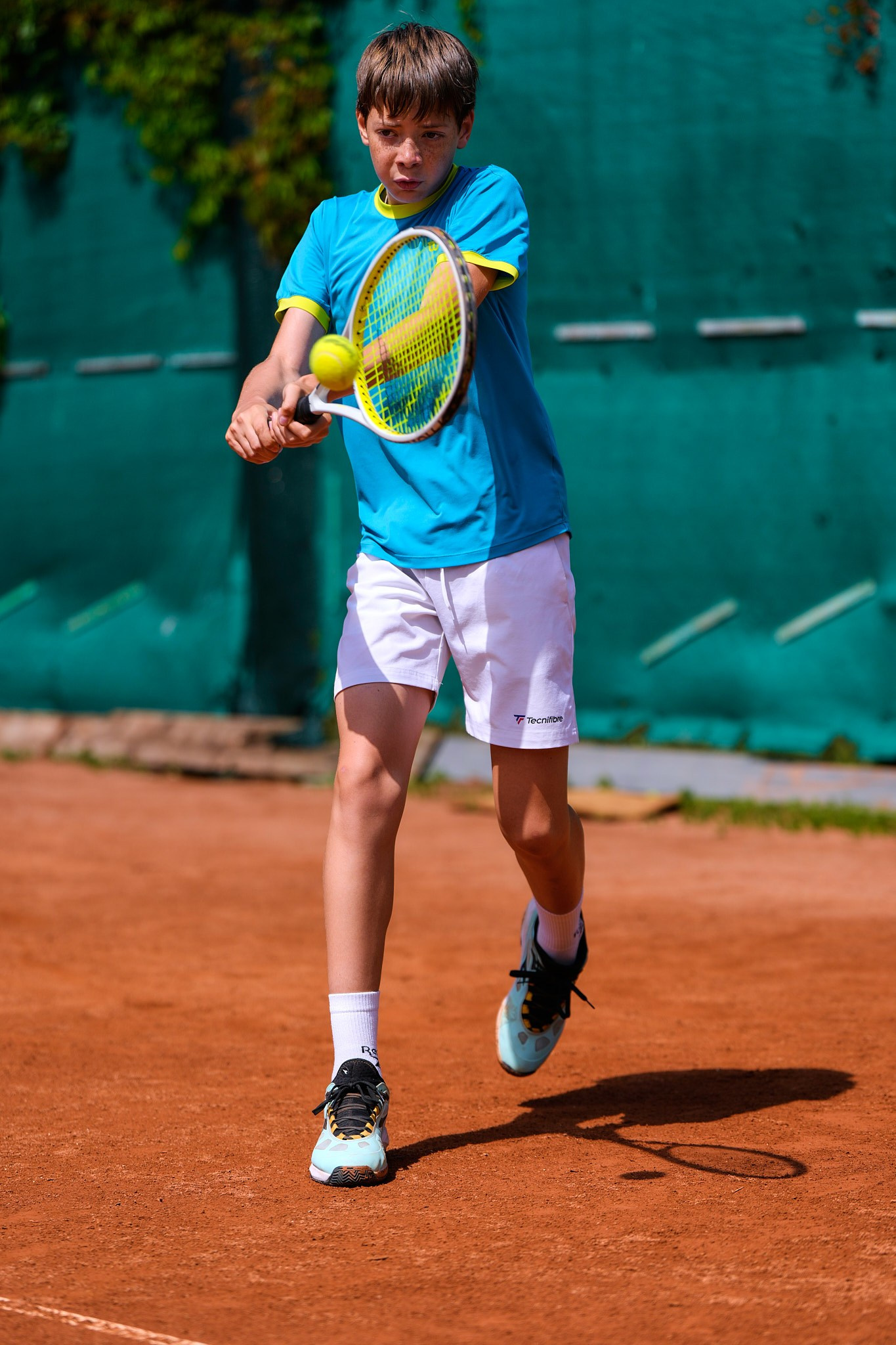Золотое правило: после каждой десятой полноценной тренировки (или раньше, если играете интенсивно) планируйте перетяжку.· Ориентируйтесь на. Тренировки по теннису для всех уровней | Кастомизация ракеток для тенниса, падел-тенниса и сквоша