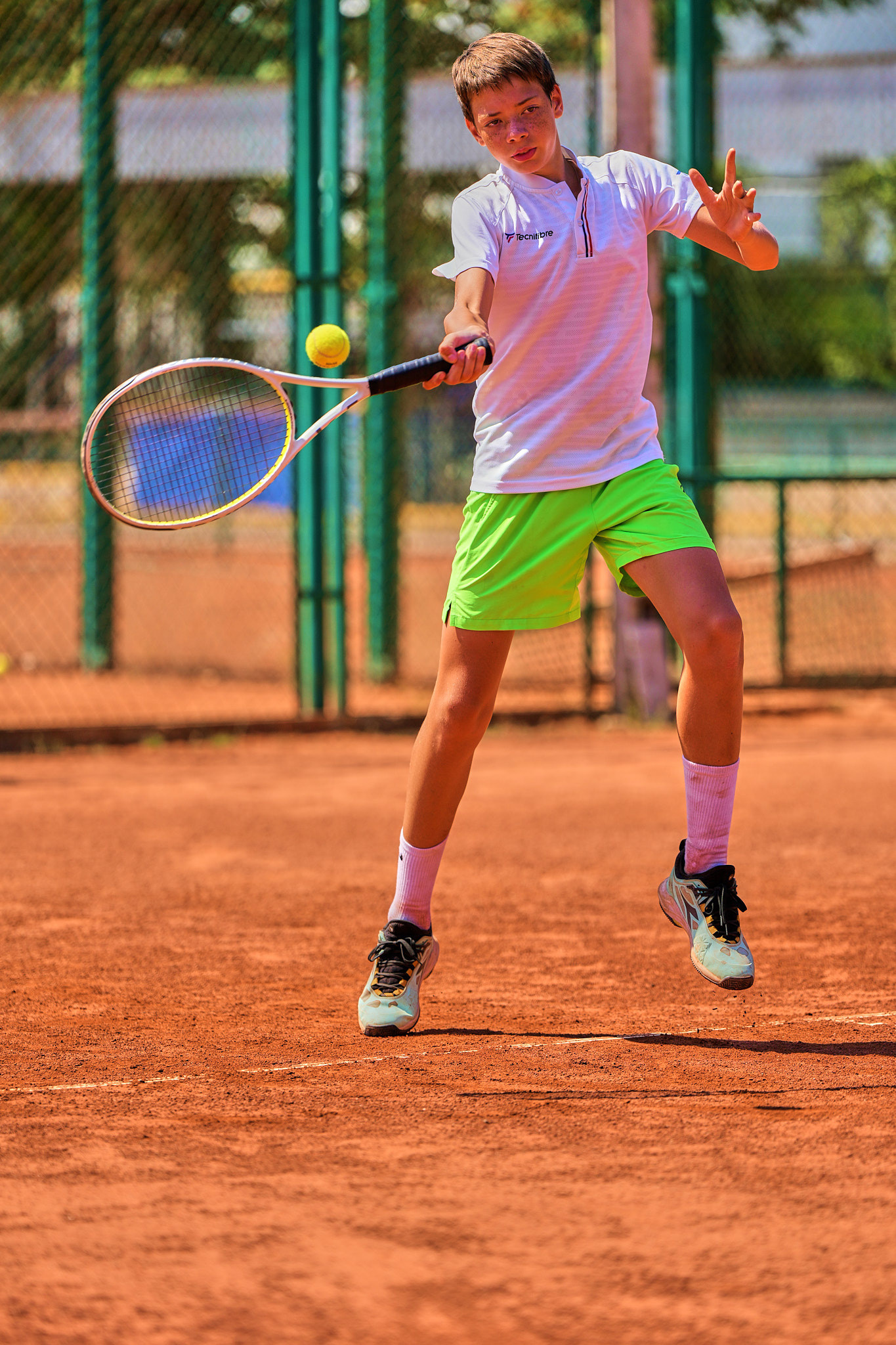 Тренировки по теннису для всех уровней | Кастомизация ракеток для тенниса, падел-тенниса и сквоша