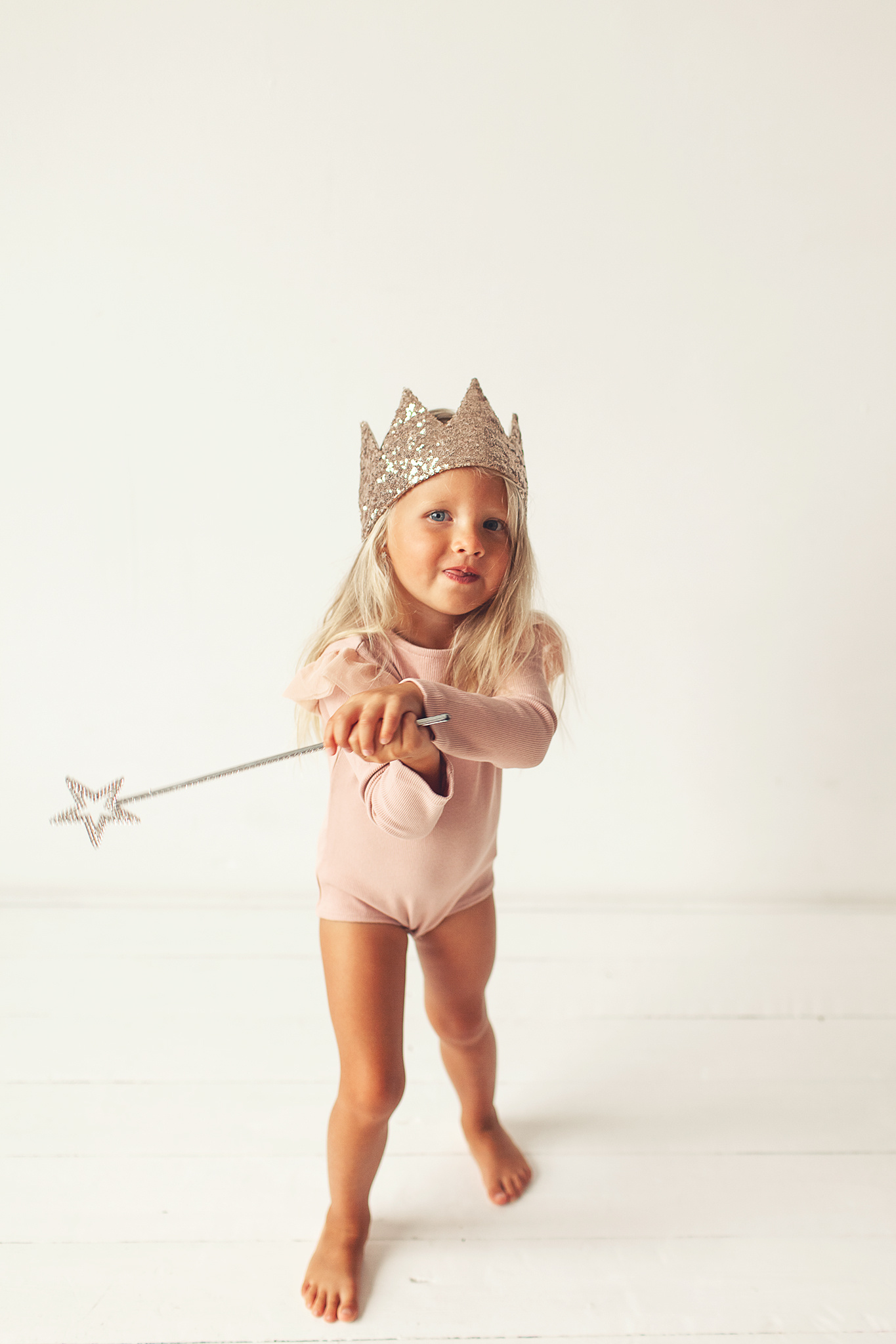 Семейная фотосессия в студии брата и сестры. Детский фотограф в Самаре