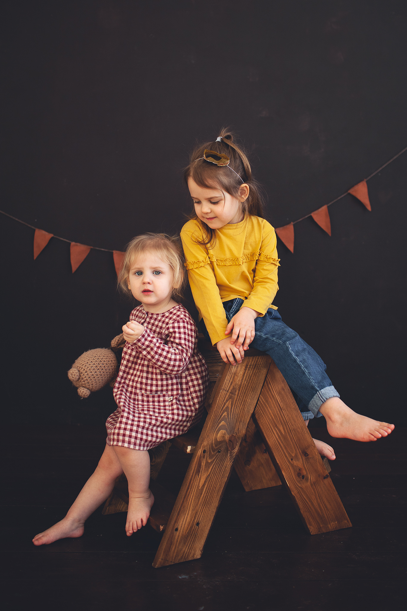 Эти рисунки принесла мама Маши и Сони. Часть из них нарисована старшен. Детский фотограф в Самаре