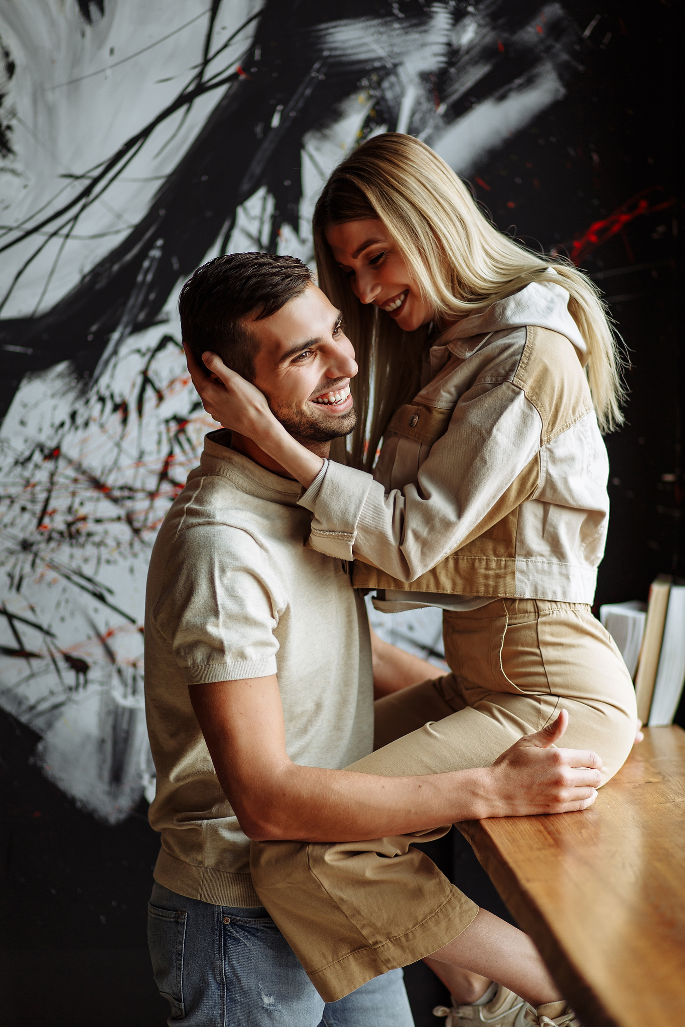 Маша и Женя. Два квадратных метра кофейни. Фотограф Антон Никандров