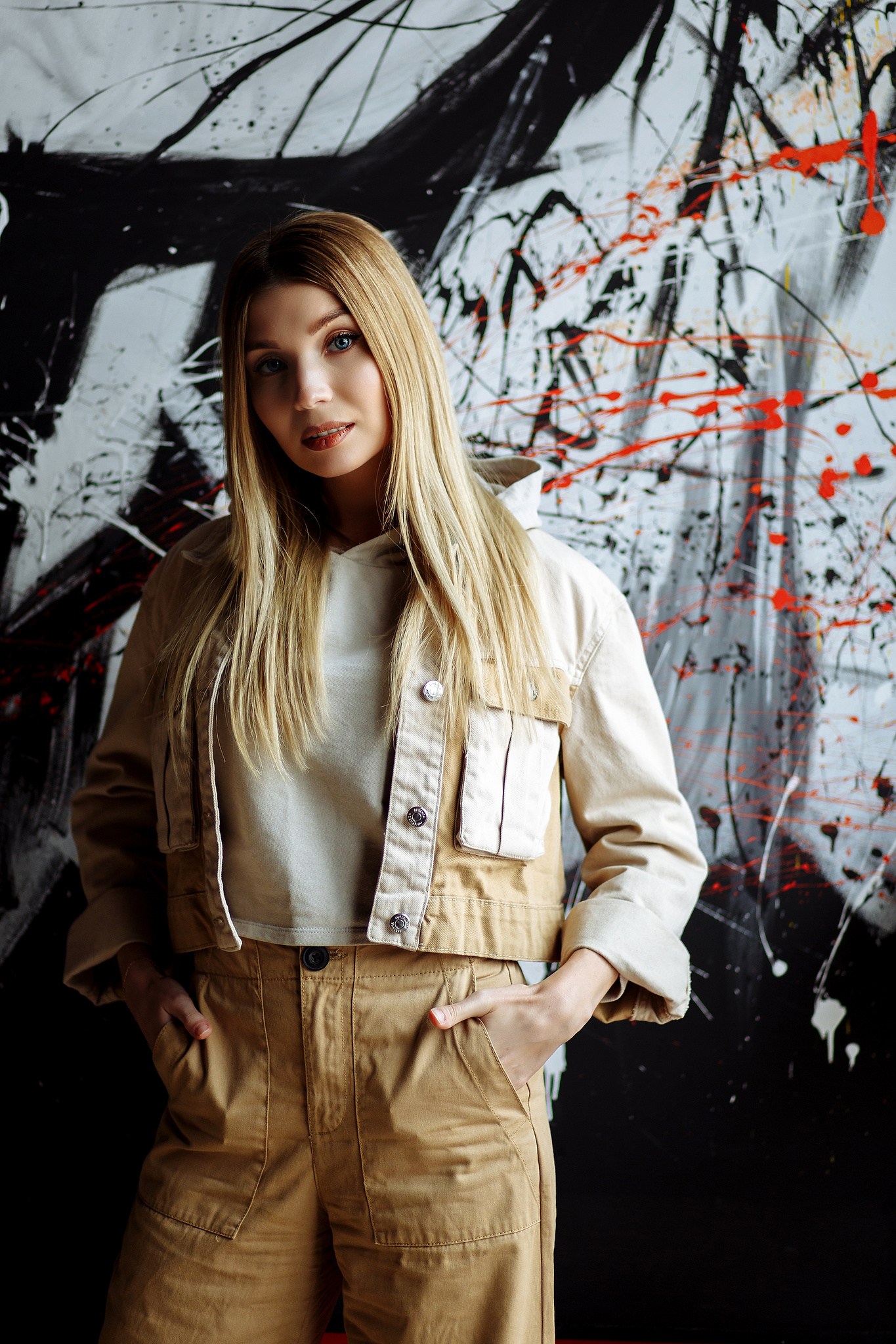 Маша и Женя. Два квадратных метра кофейни. Фотограф Антон Никандров