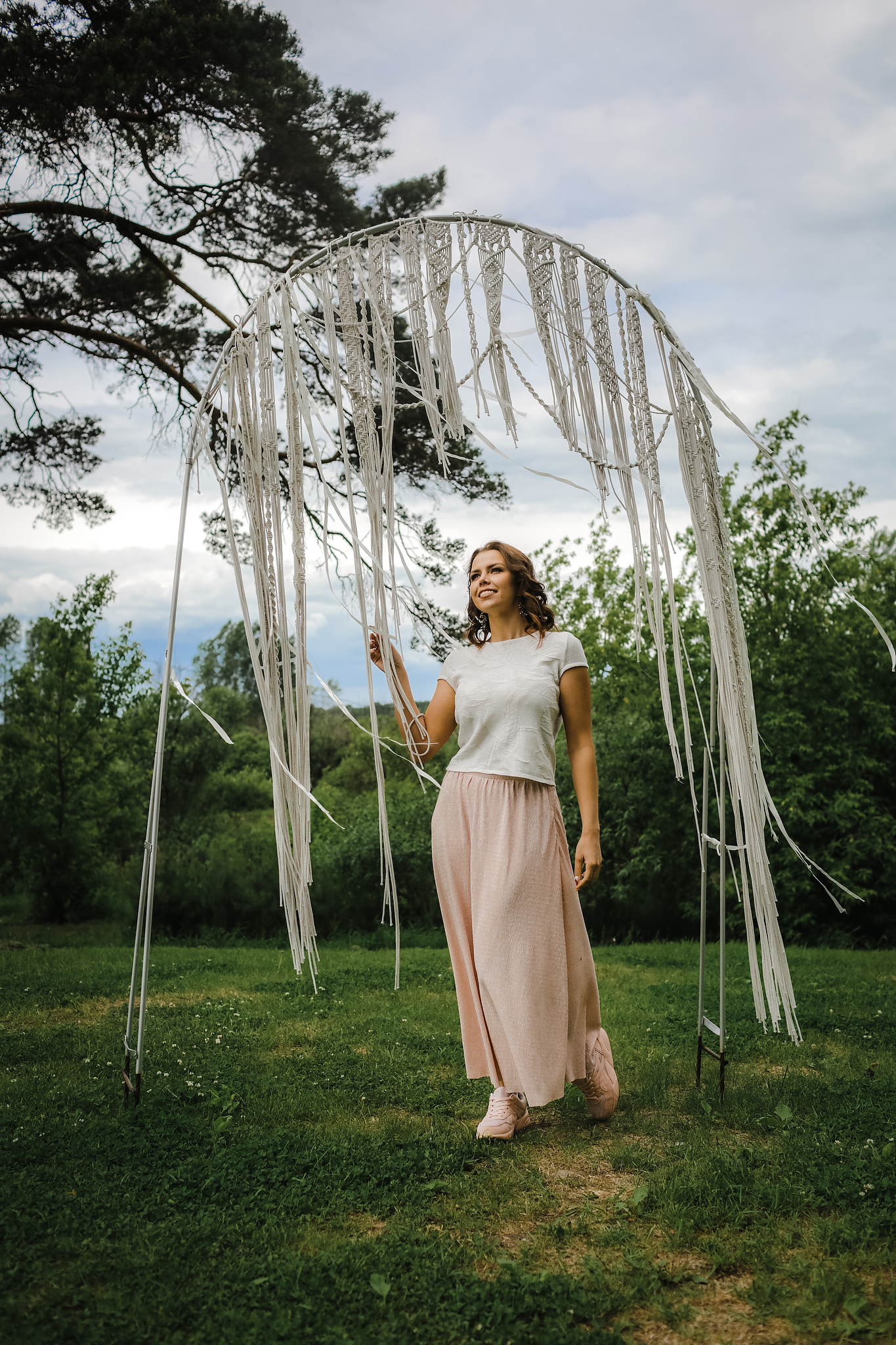 Катя и Вова. Органичность, спаниель и телефонная будка. Фотограф Антон Никандров