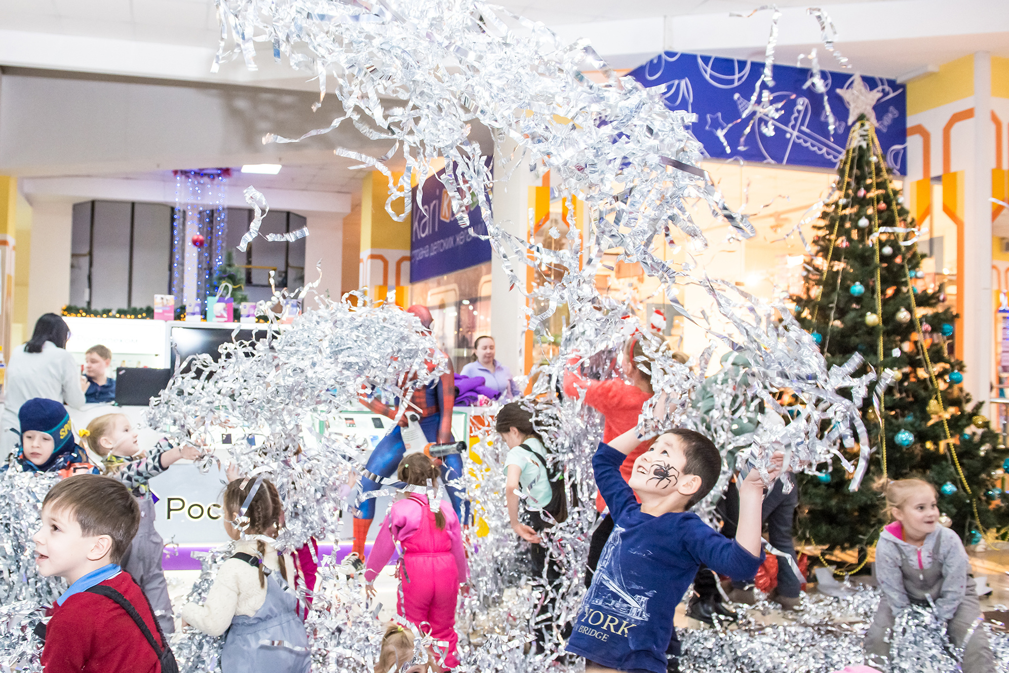 Репортажная фотосъемка детского праздника