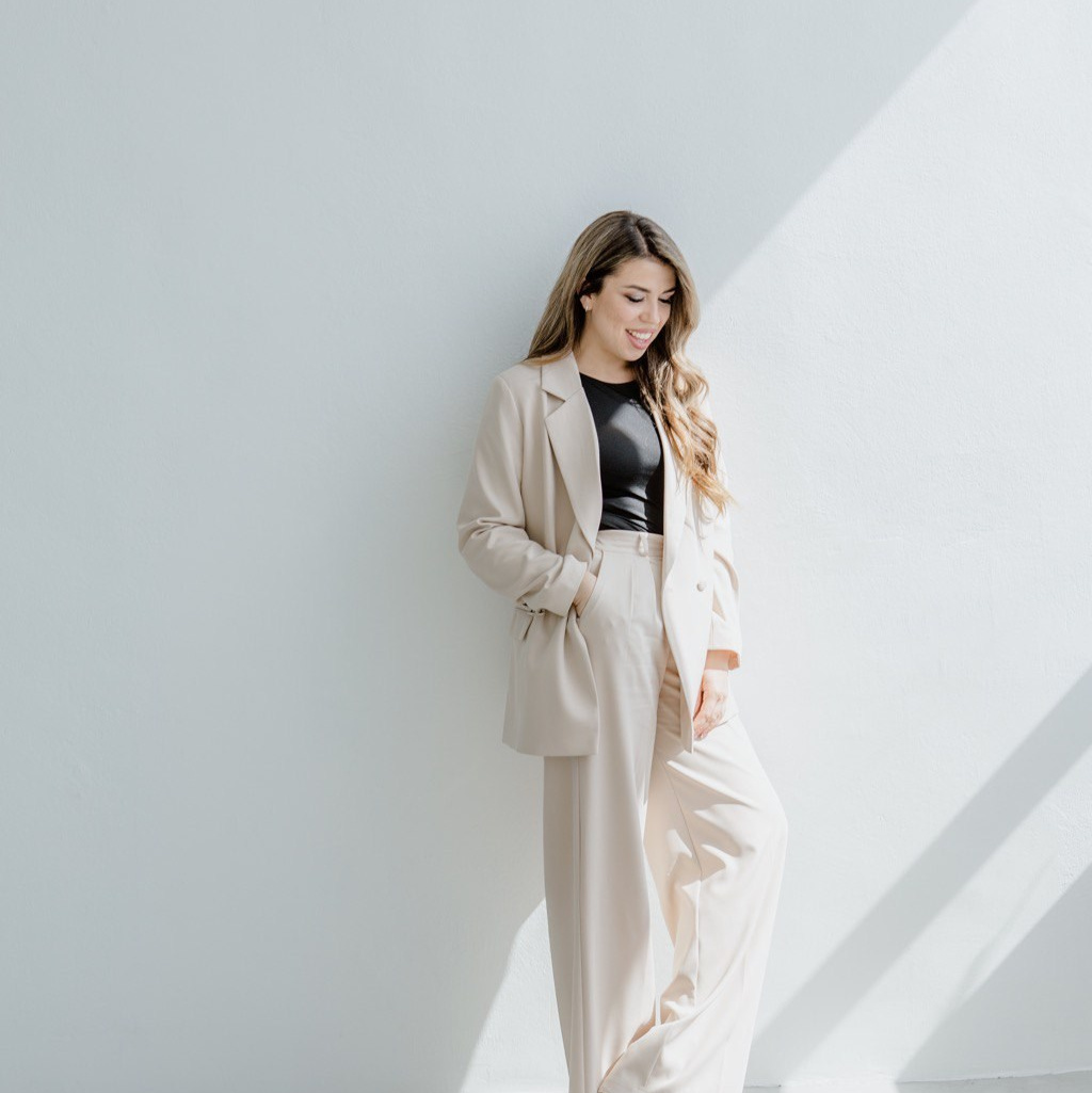 Контакты. Декоратор Ирина Рябчук