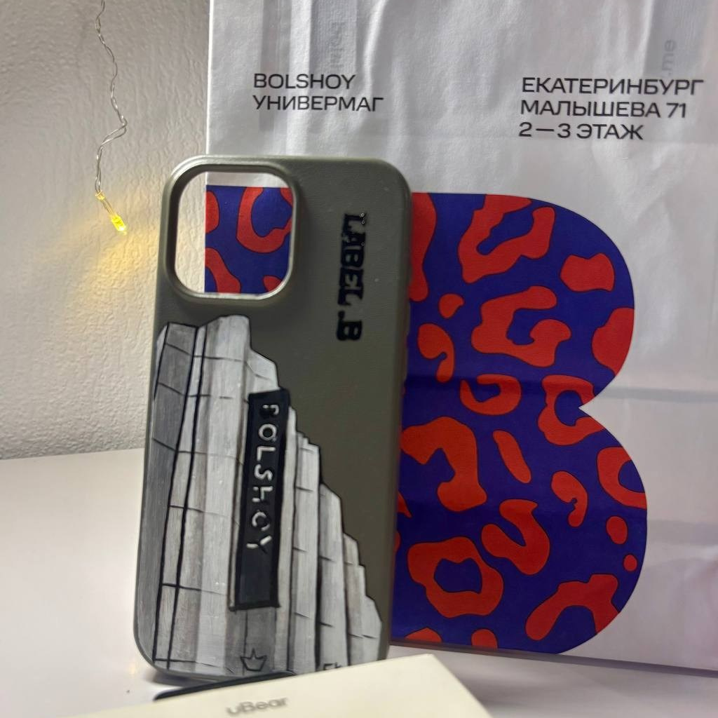 Роспись чехла на телефон на заказ — авторская кастомизация аксессуаров с уникальным дизайном и ручной художественной росписью