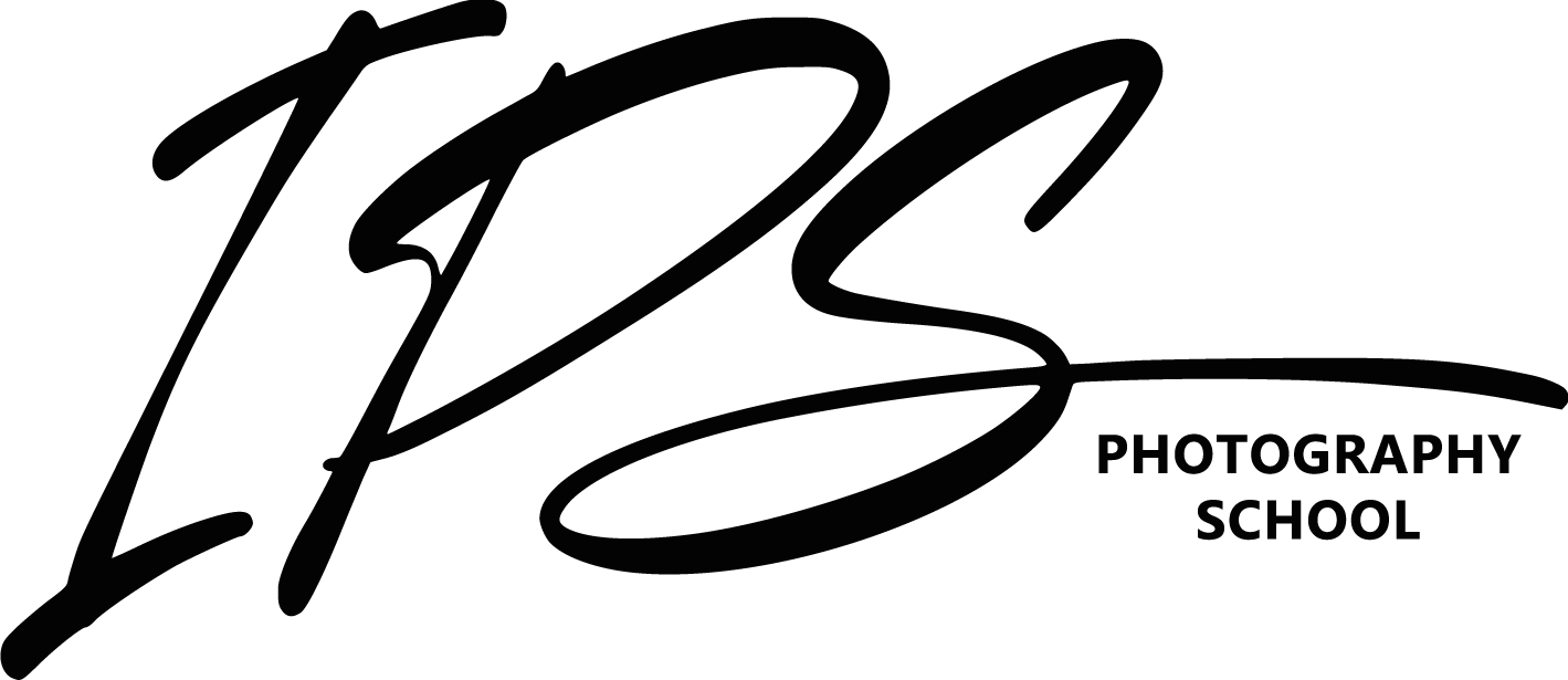 Логотип фотошколы IPS